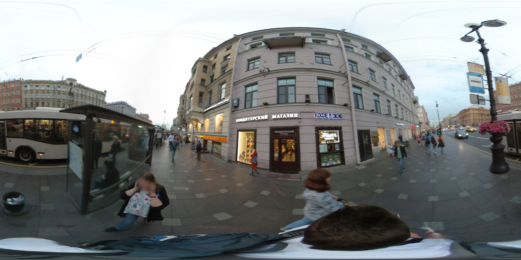 Street view near времена года бутик-отель, Centralniy — © vlivyur (CC BY-SA · Mapillary)