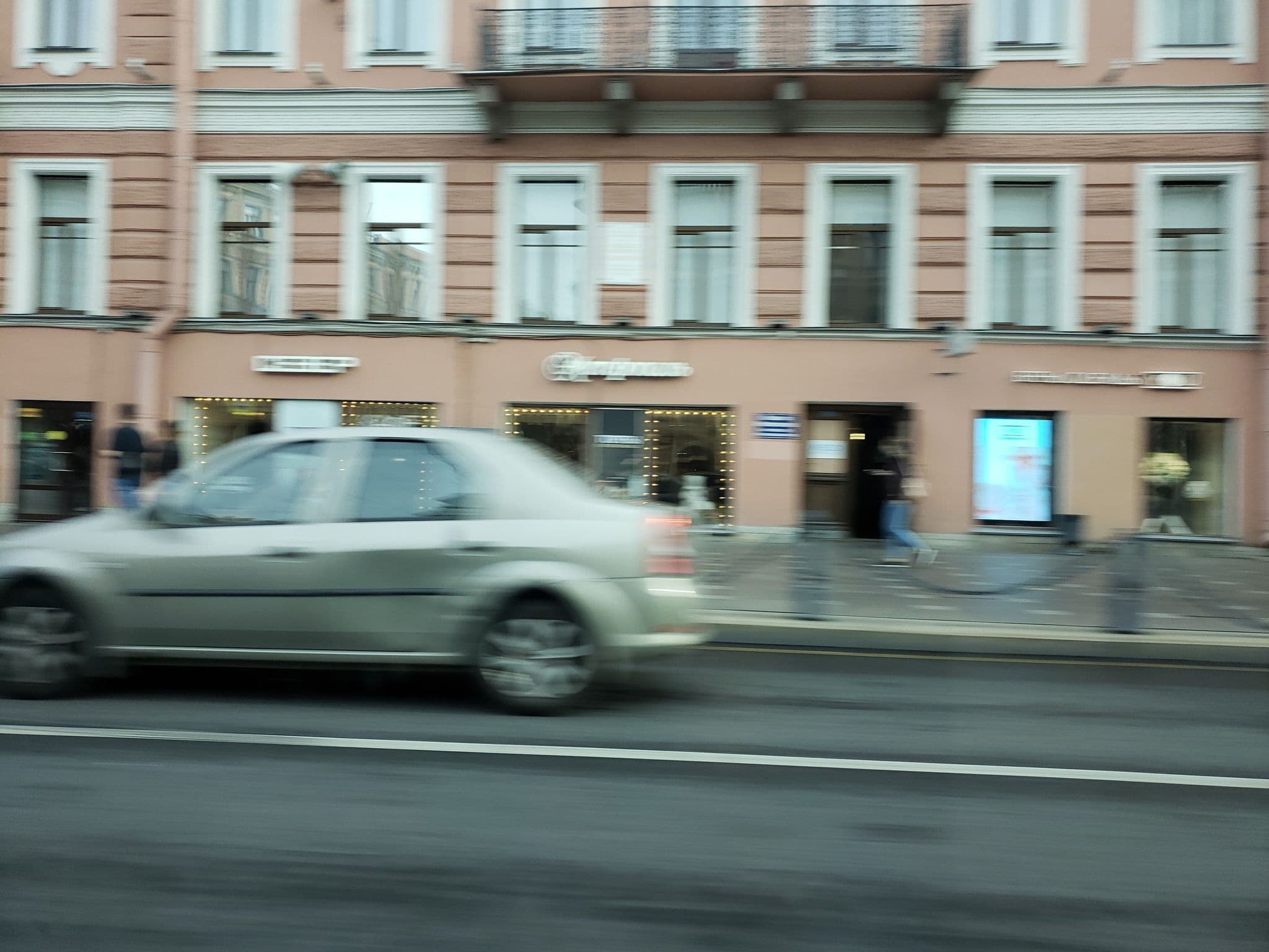 Street view near GALEREA отель, Centralniy — © mapfool (CC BY-SA · Mapillary)