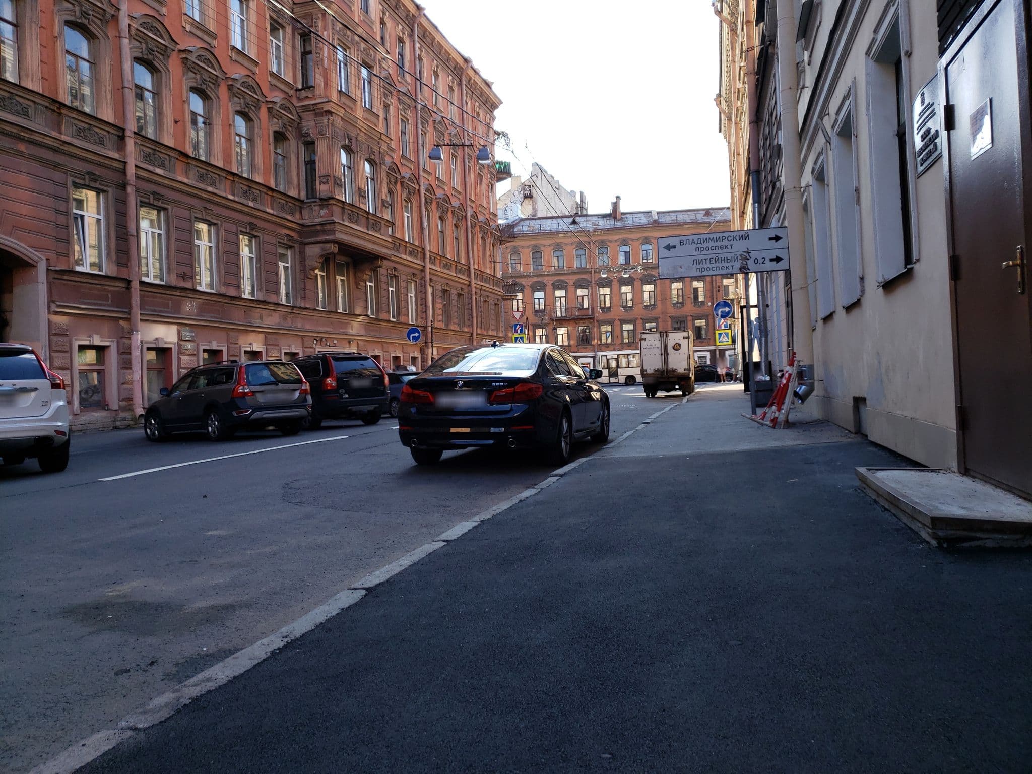 Street view near Отель Бридж Таун, Centralniy — © mapfool (CC BY-SA · Mapillary)