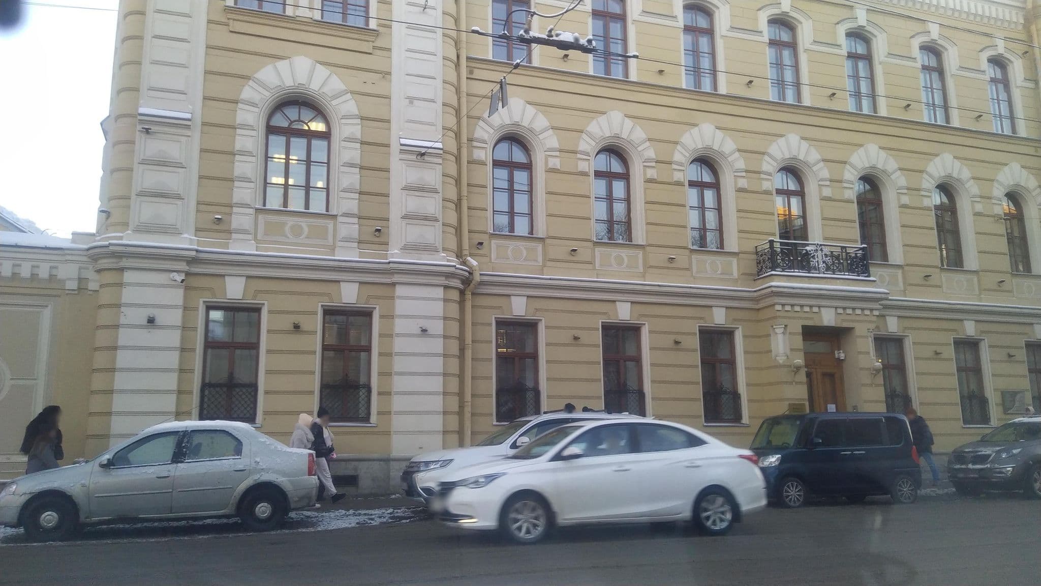 Street view near Garden Street Hotel, Saint Petersburg — © ser9ei999 (CC BY-SA · Mapillary)