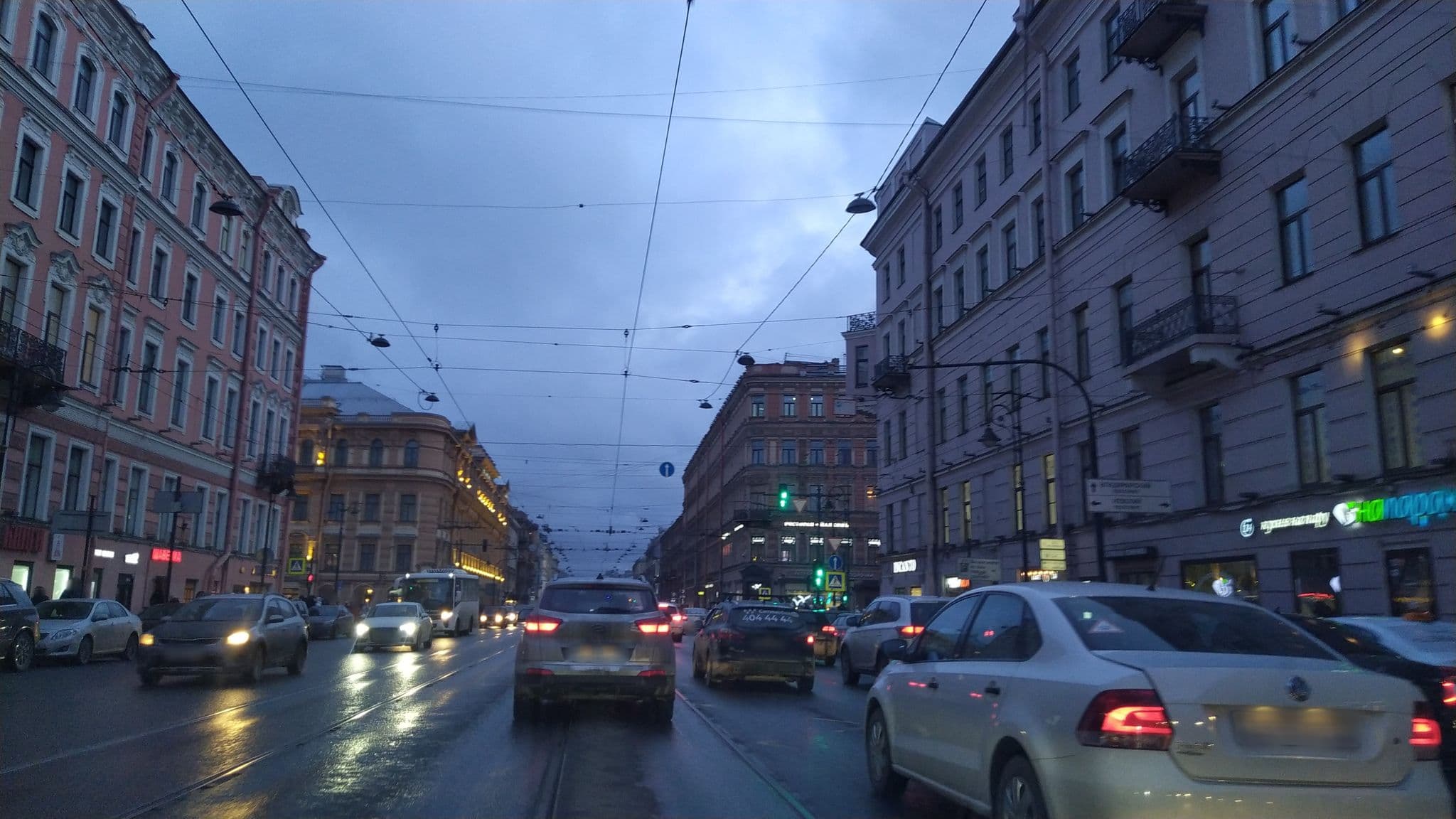 Street view near вигрид, Centralniy — © ser9ei999 (CC BY-SA · Mapillary)