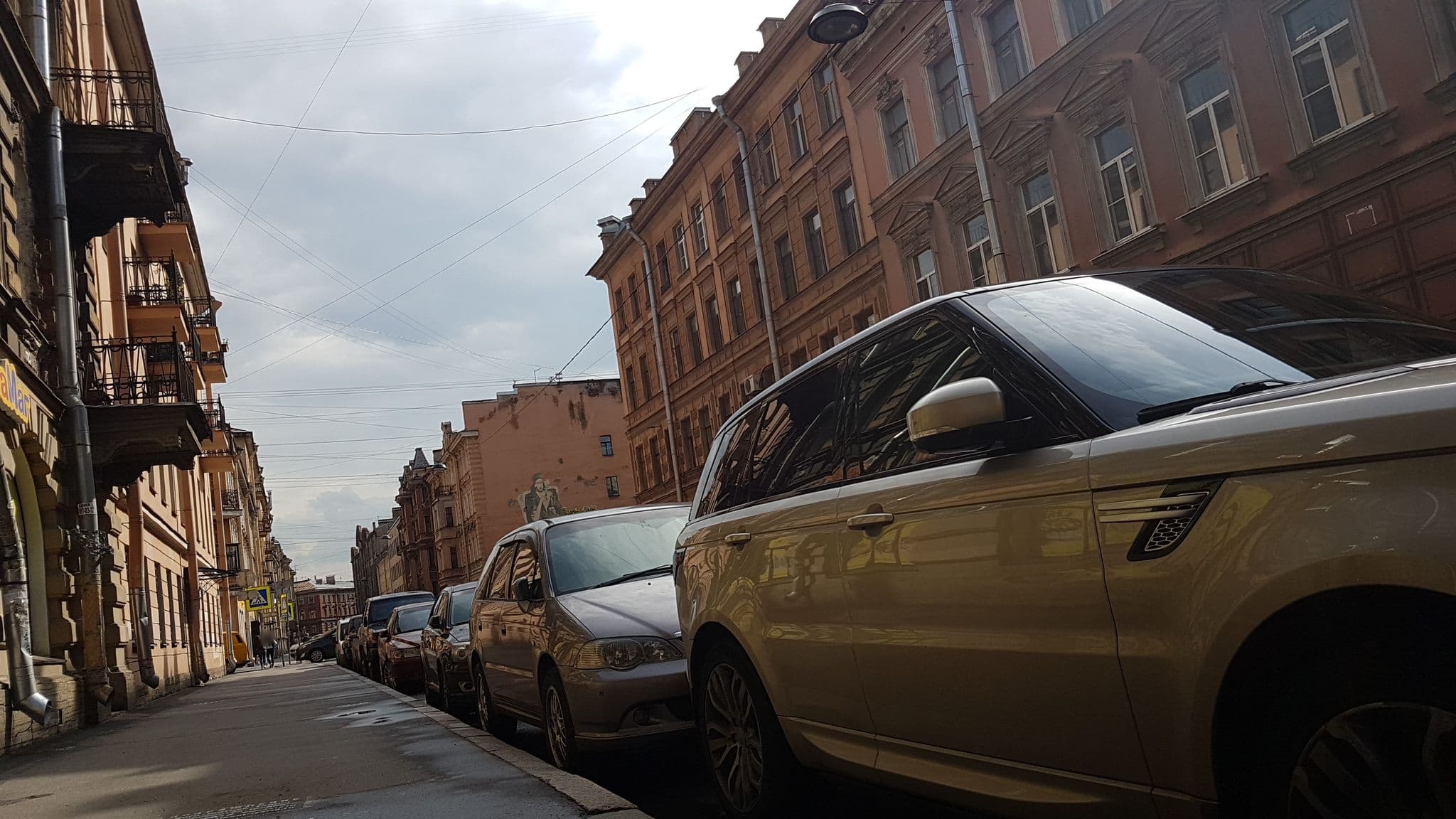 Street view near Zebra, Centralniy — © dmbreaker (CC BY-SA · Mapillary)