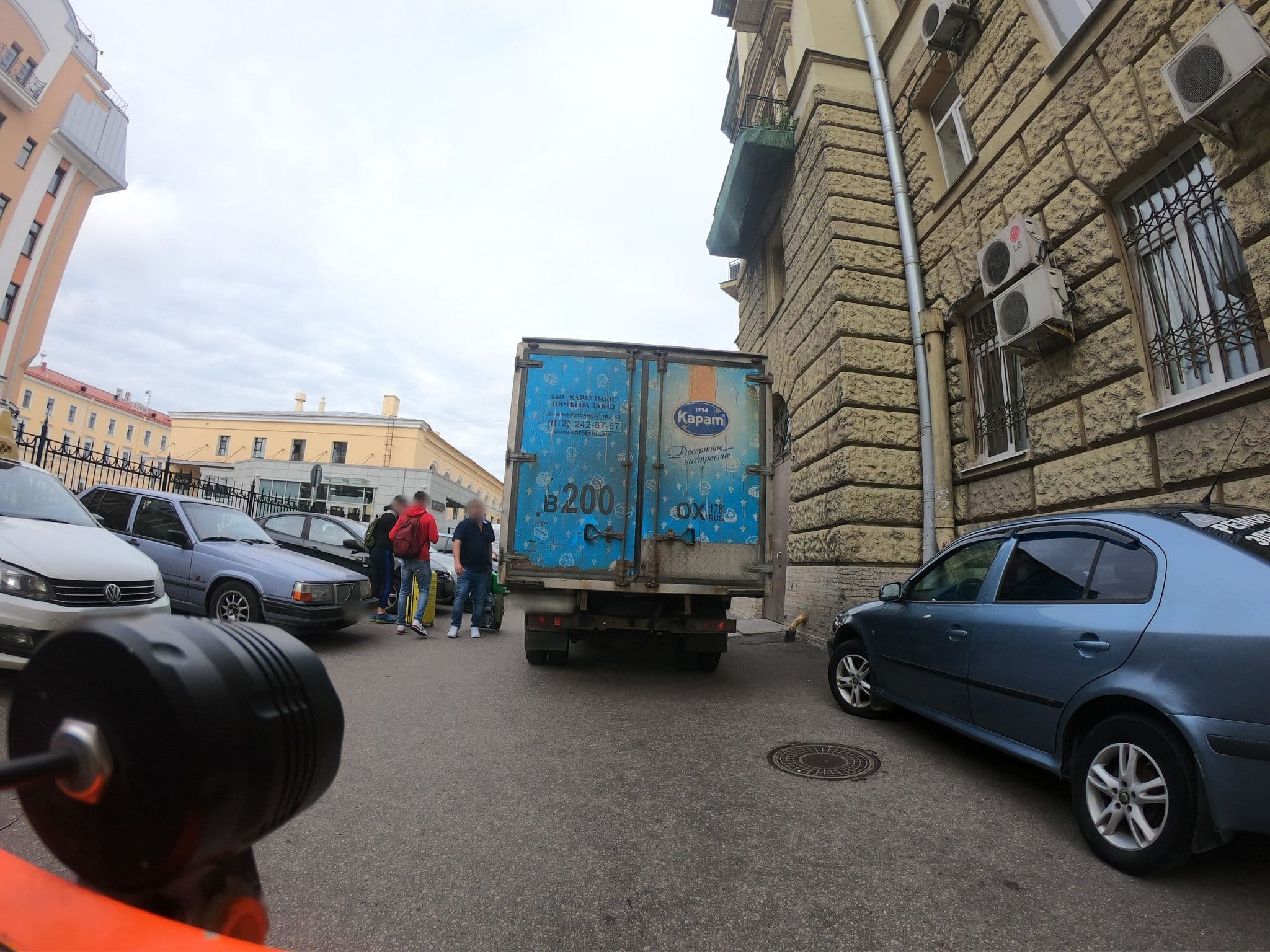 Street view near Chillout Hostel, Centralniy — © GaMiKo (CC BY-SA · Mapillary)