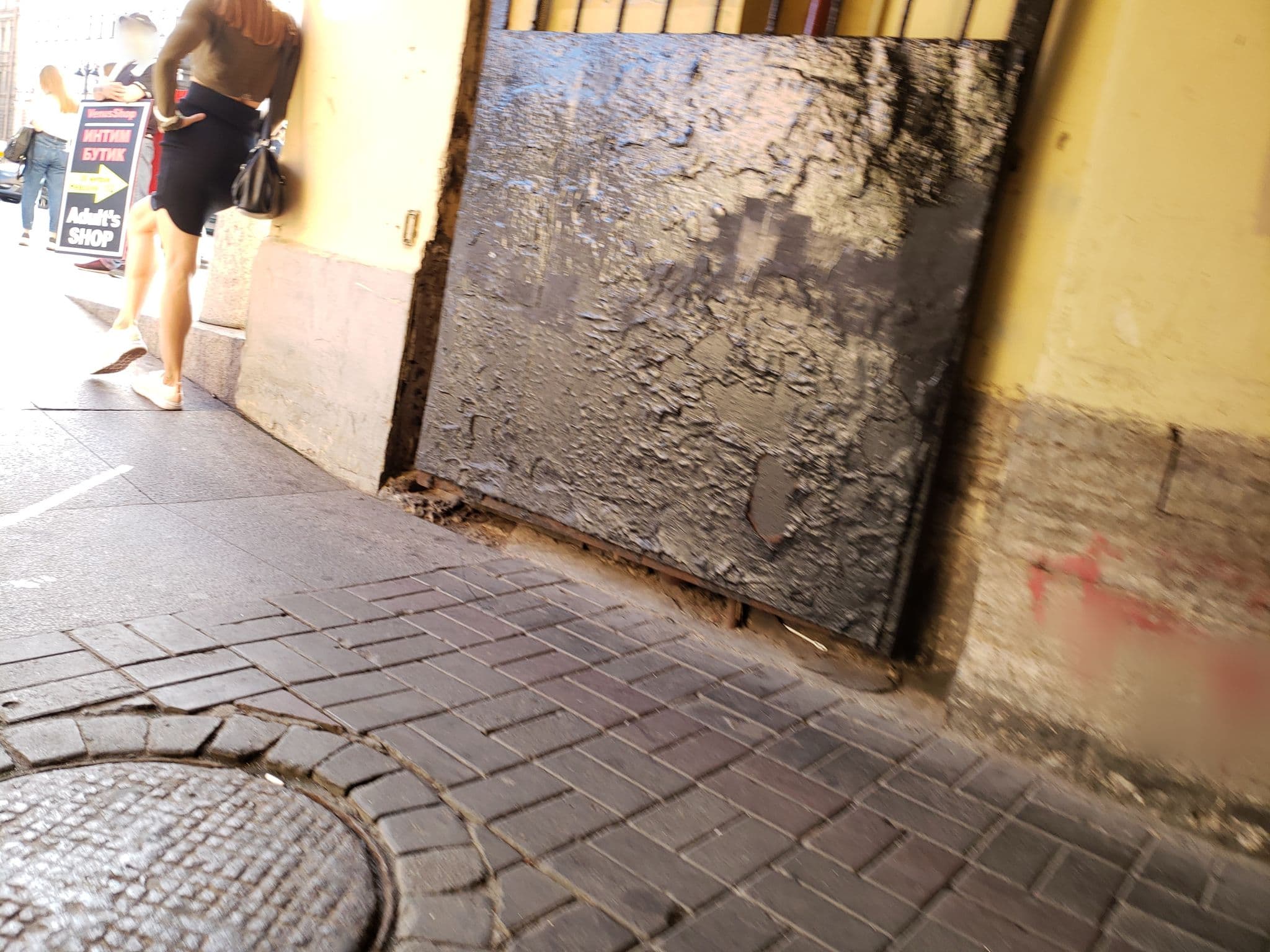 Street view near RA Hotel, Centralniy — © mapfool (CC BY-SA · Mapillary)