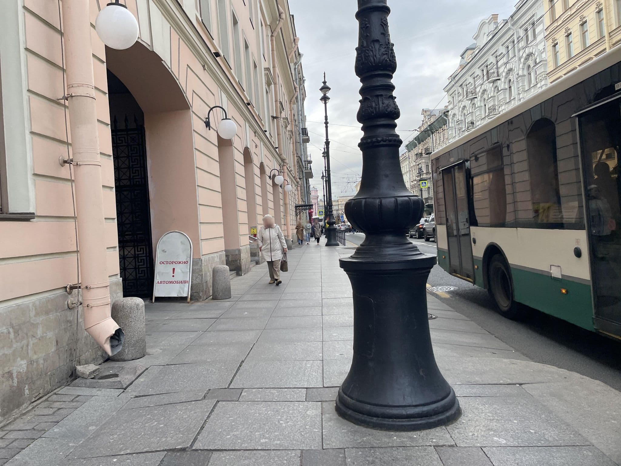 Street view near Невский дом, Centralniy — © danilshvalov (CC BY-SA · Mapillary)