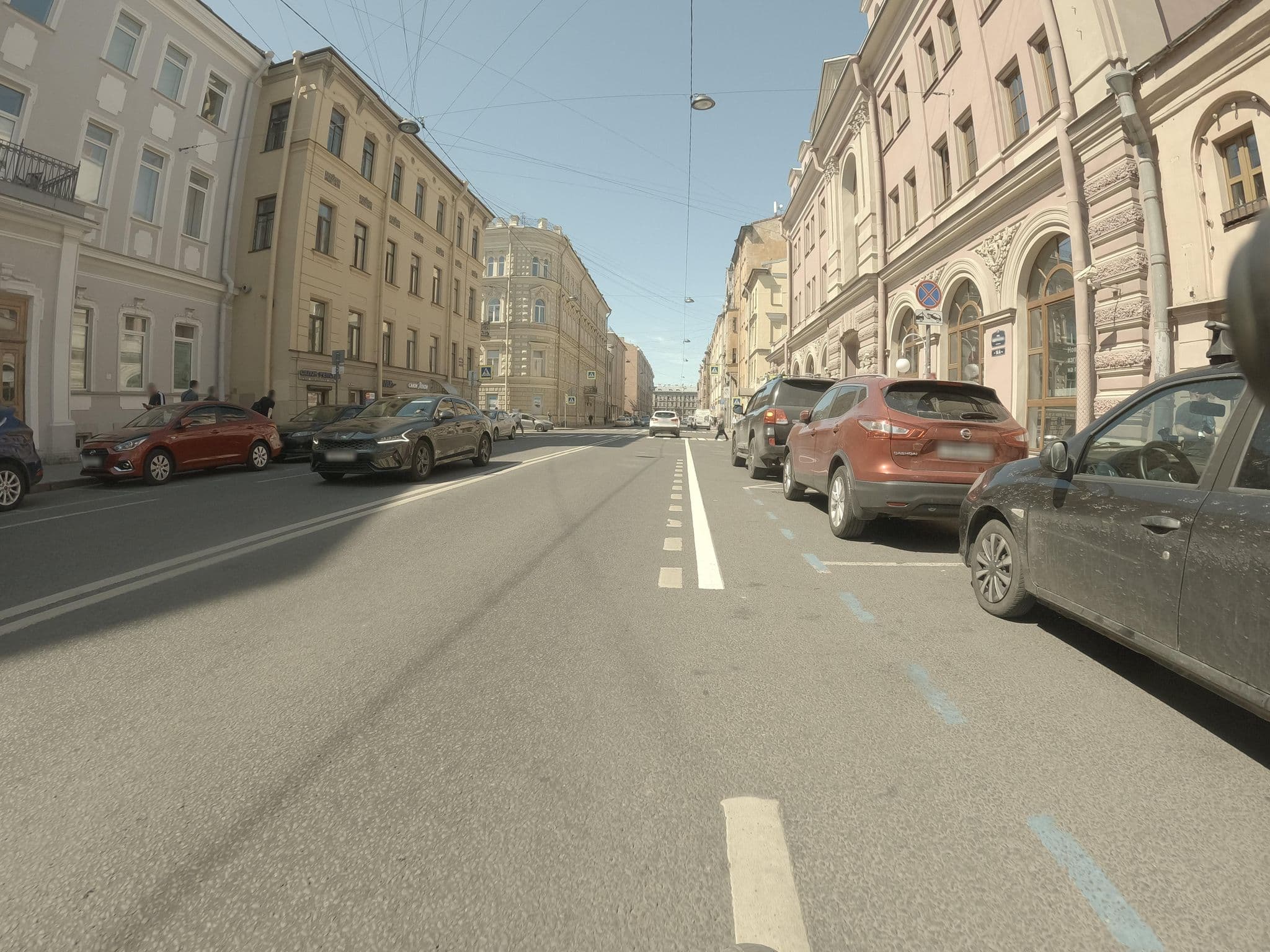 Street view near Hygge Cafe&Hotel, Centralniy — © GaMiKo (CC BY-SA · Mapillary)