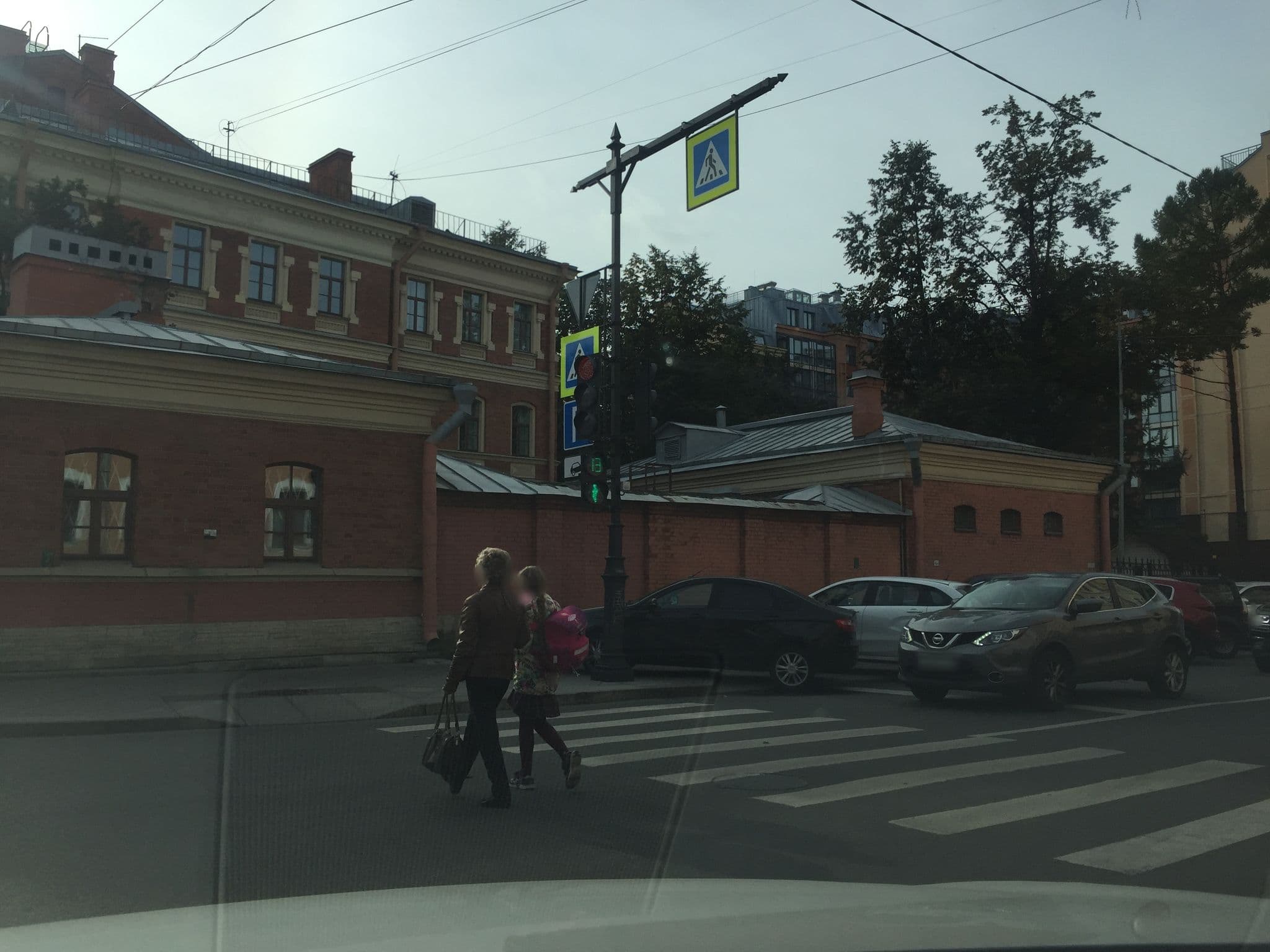 Street view near Acapella, Centralniy — © ser9ei999 (CC BY-SA · Mapillary)