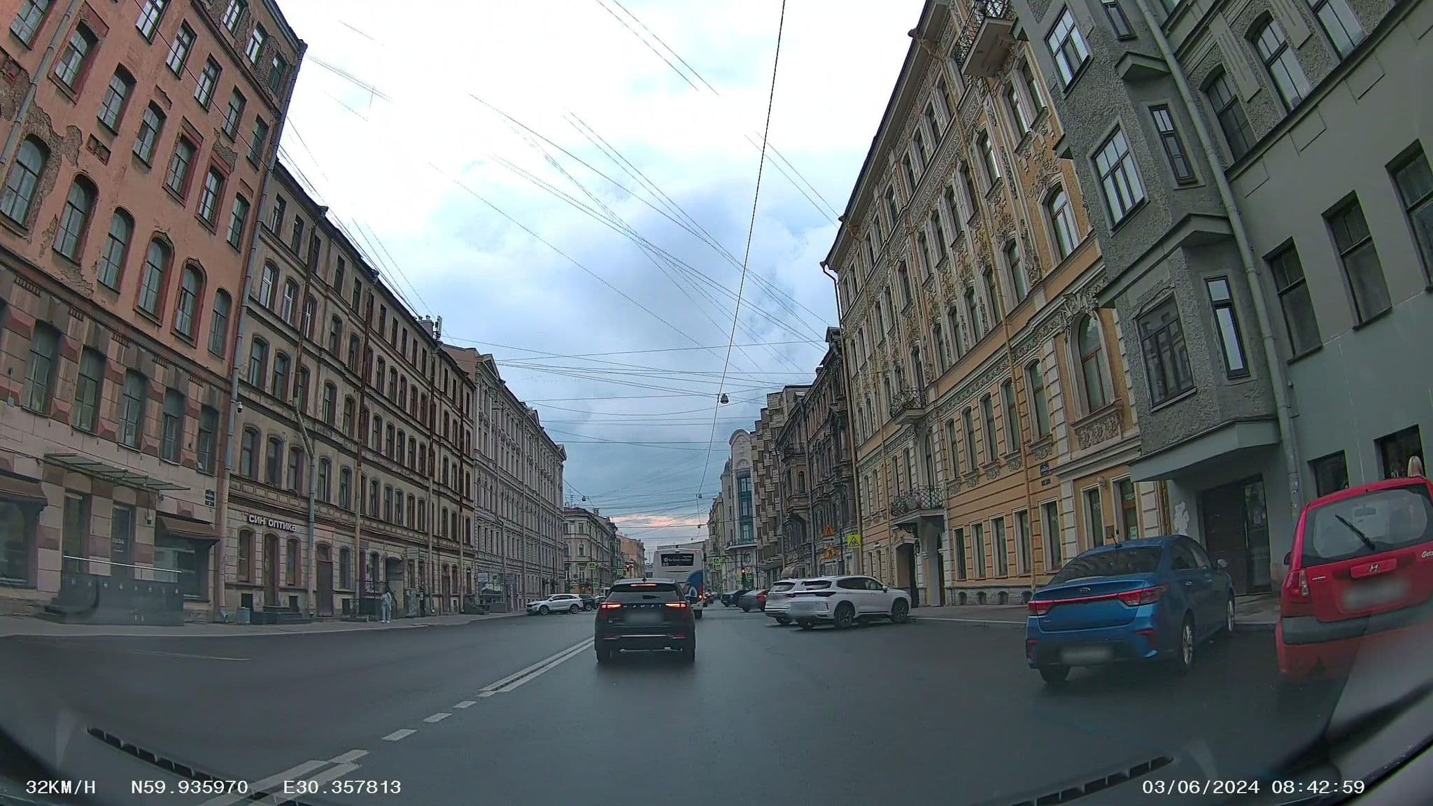 Street view near Zhukovsky Rooms, Centralniy — © slsmda (CC BY-SA · Mapillary)