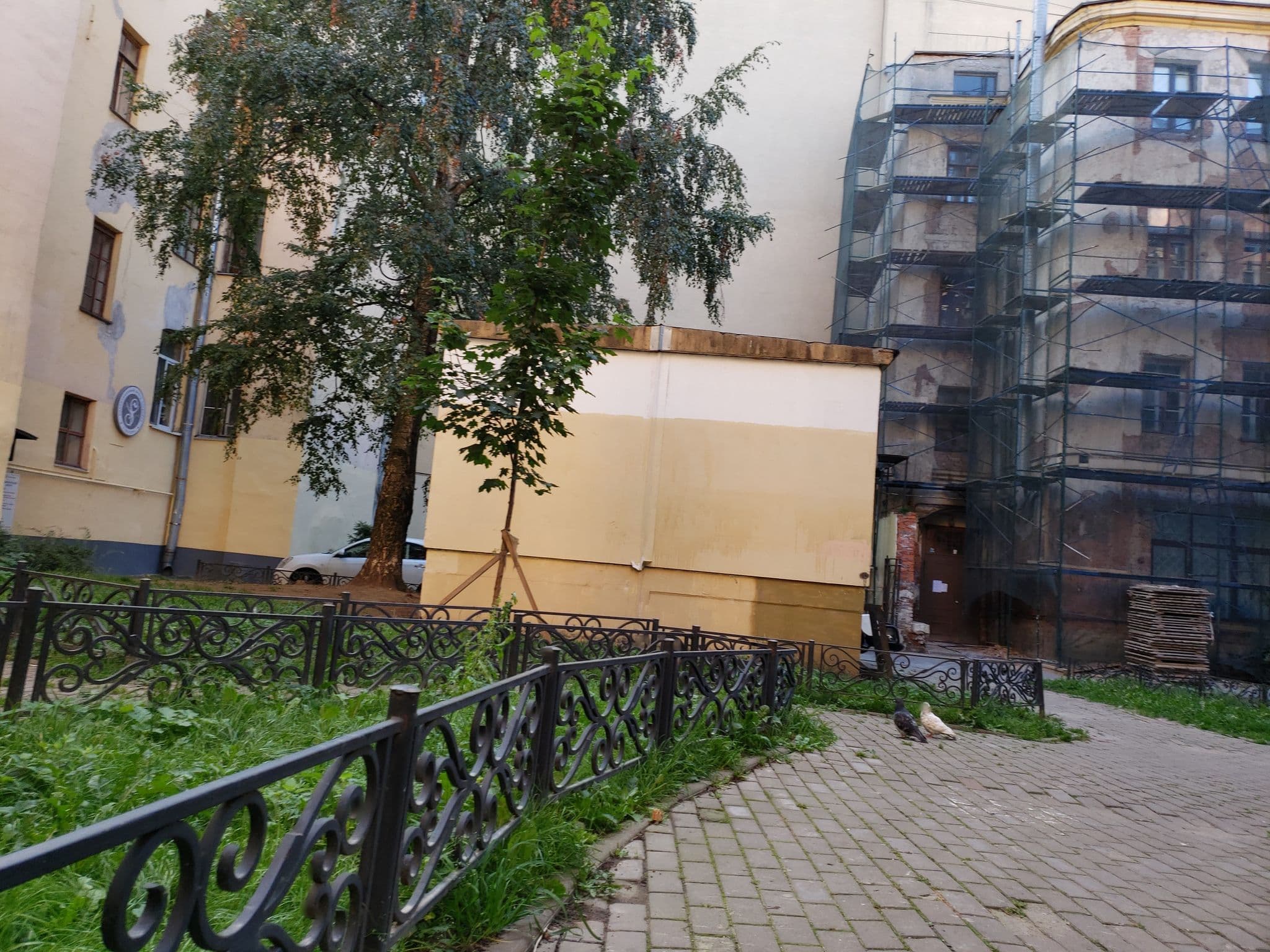 Street view near Отель Калейдоскоп на Невском, Centralniy — © mapfool (CC BY-SA · Mapillary)