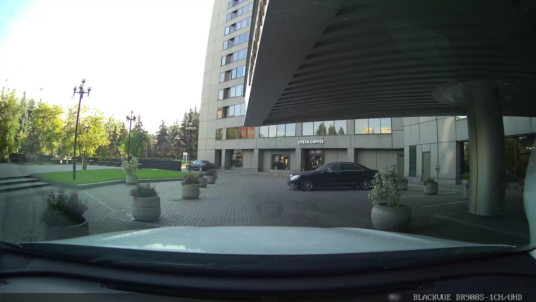 Street view near Mezhdunarodnaya-2, Presnenskiy — © agorshkov (CC BY-SA · Mapillary)