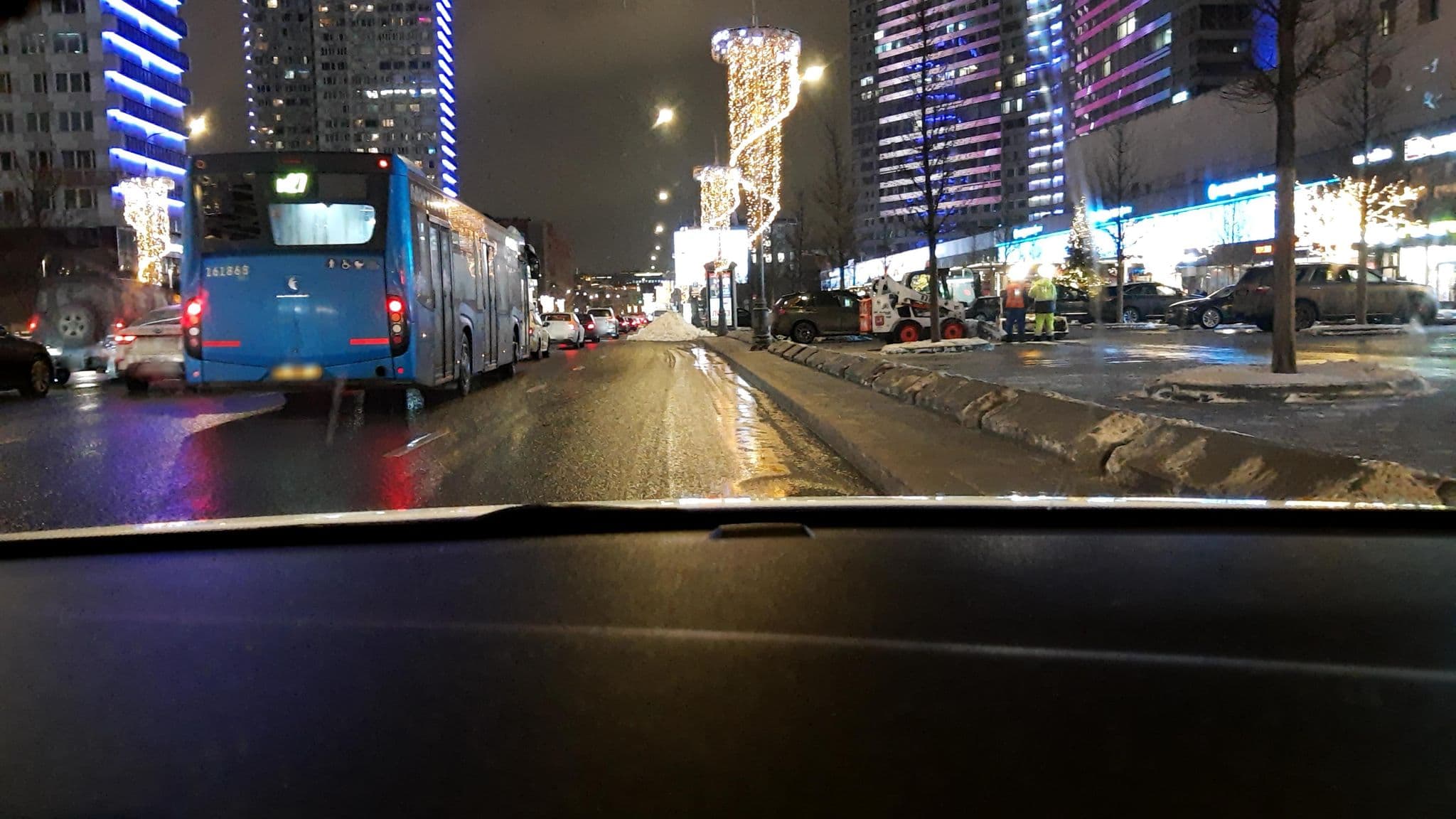 Street view near Kvart-Hotel, Moscow — © phoneuploader (CC BY-SA · Mapillary)