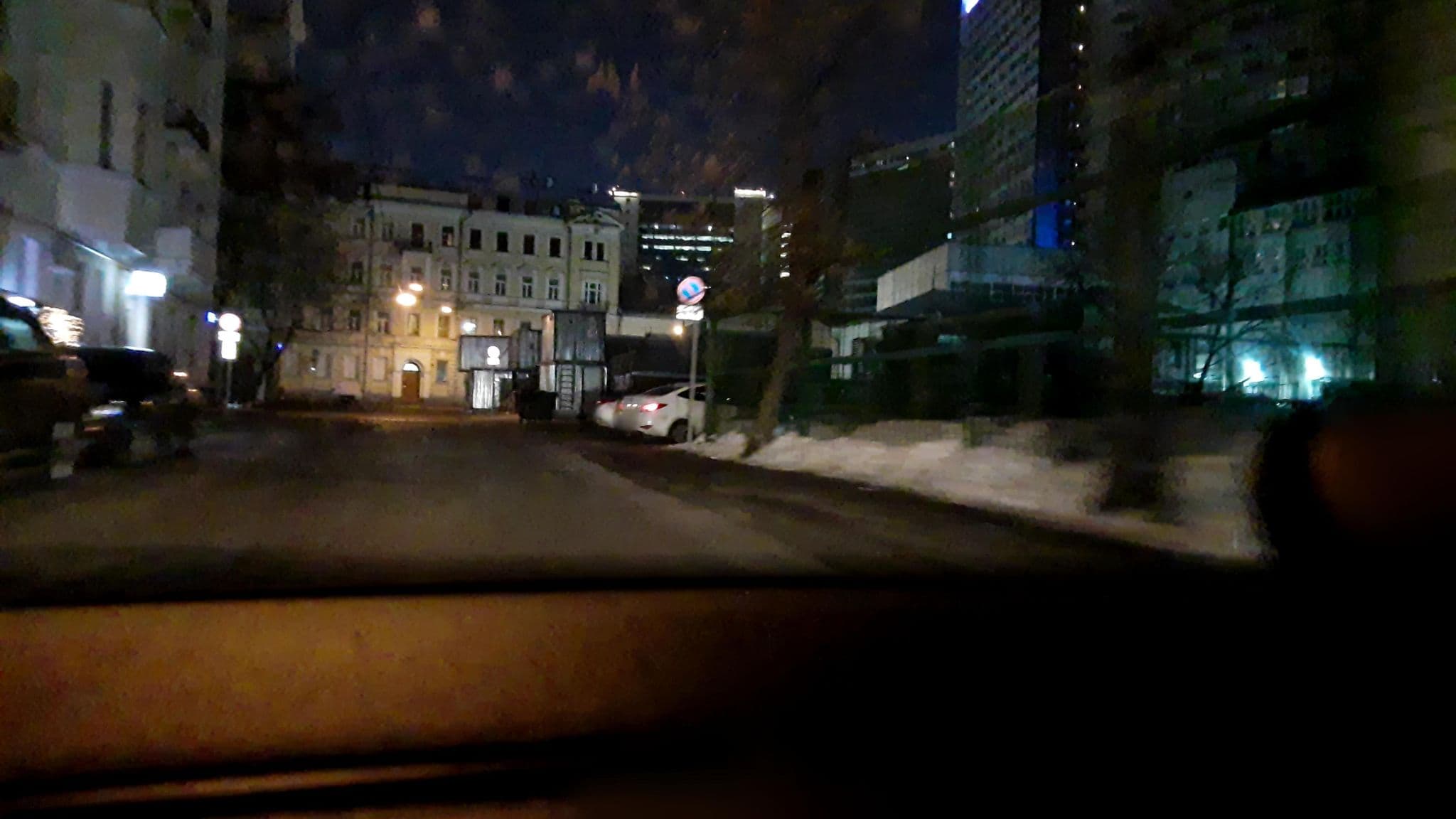 Street view near Встречи на Арбате, Moscow — © phoneuploader (CC BY-SA · Mapillary)