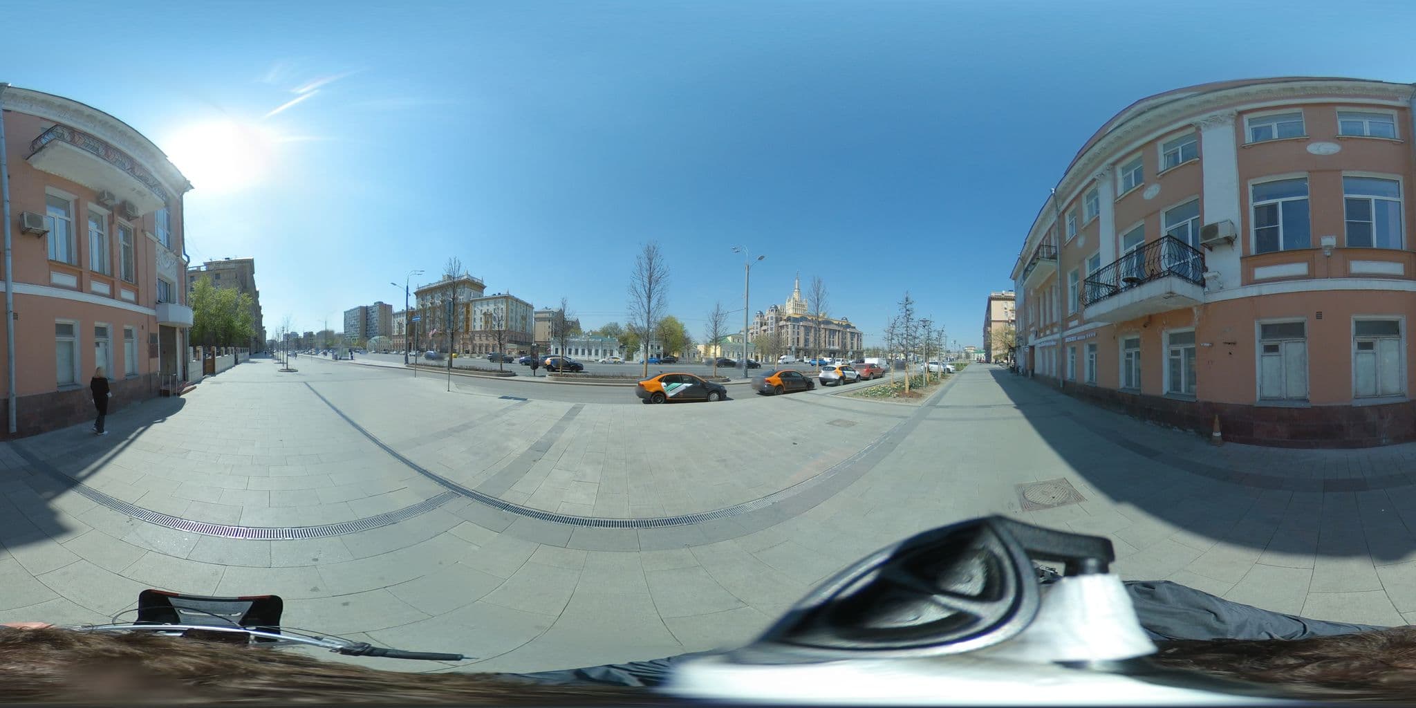 Street view near Arbat Residence, Presnenskiy — © trolleway (CC BY-SA · Mapillary)