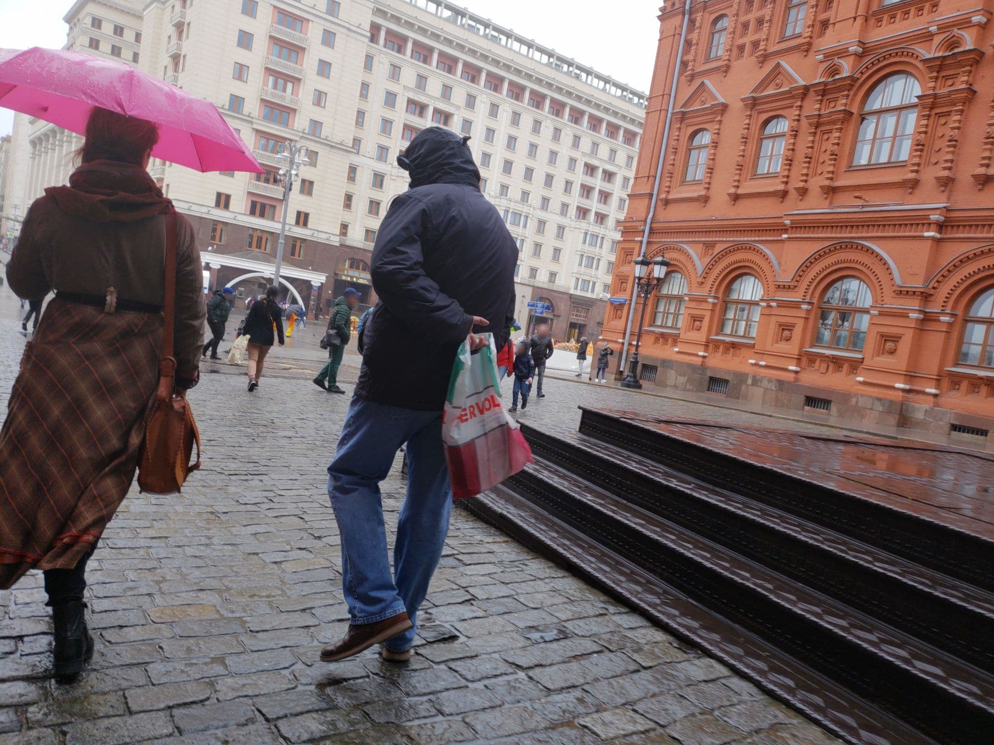Street view near ДНЕПР, Moscow — © mapfool (CC BY-SA · Mapillary)