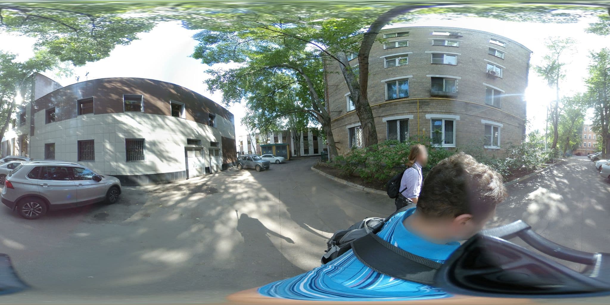 Street view near Хостел "Нефритовая лиса", Zamoskvorech’ye — © trolleway (CC BY-SA · Mapillary)