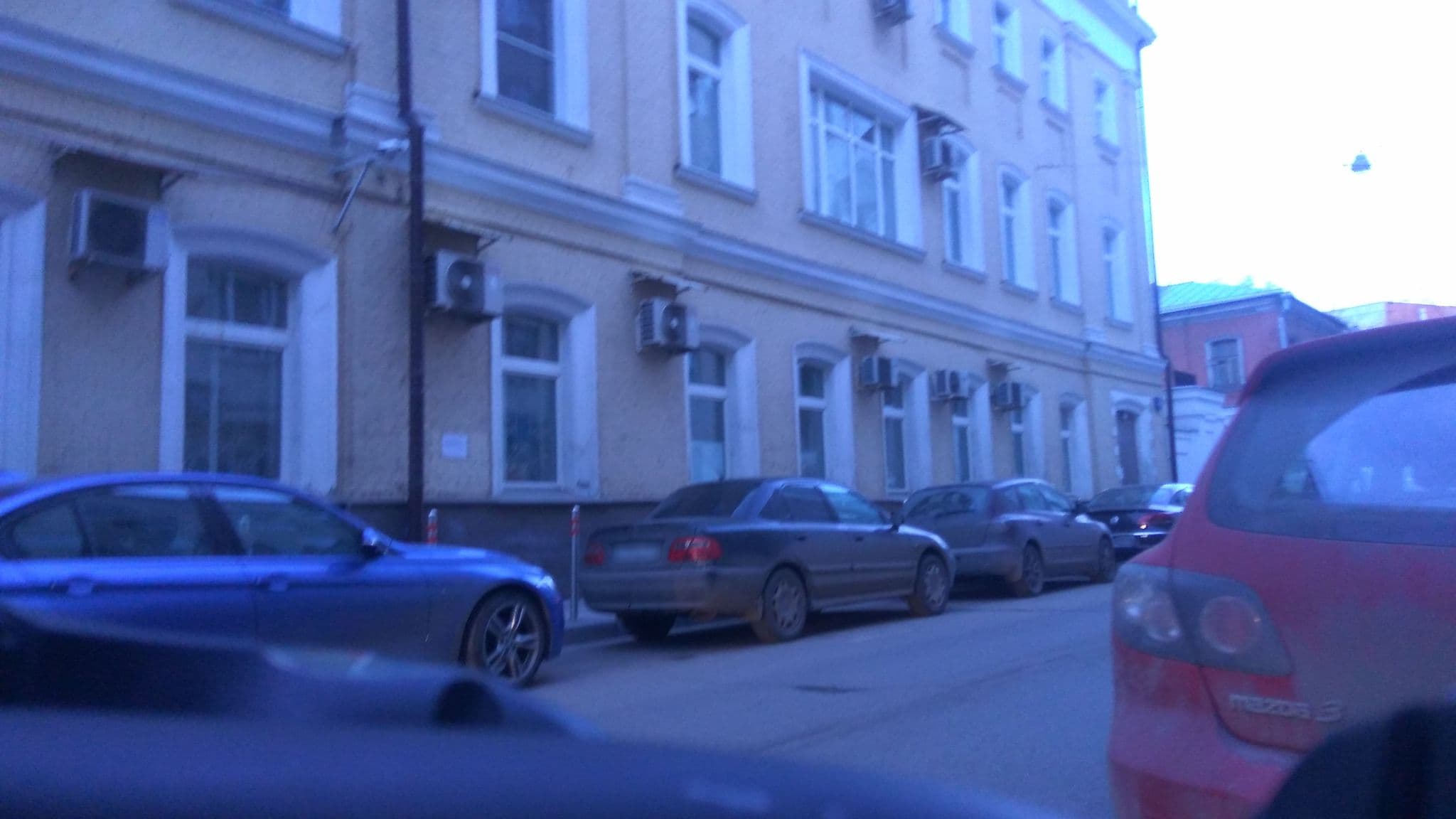 Street view near Artist, Moscow — © trolleway (CC BY-SA · Mapillary)