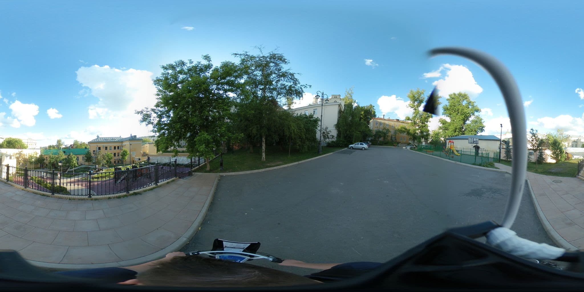 Street view near Yoblya Hotel (Парадис, Магна), Moscow — © trolleway (CC BY-SA · Mapillary)