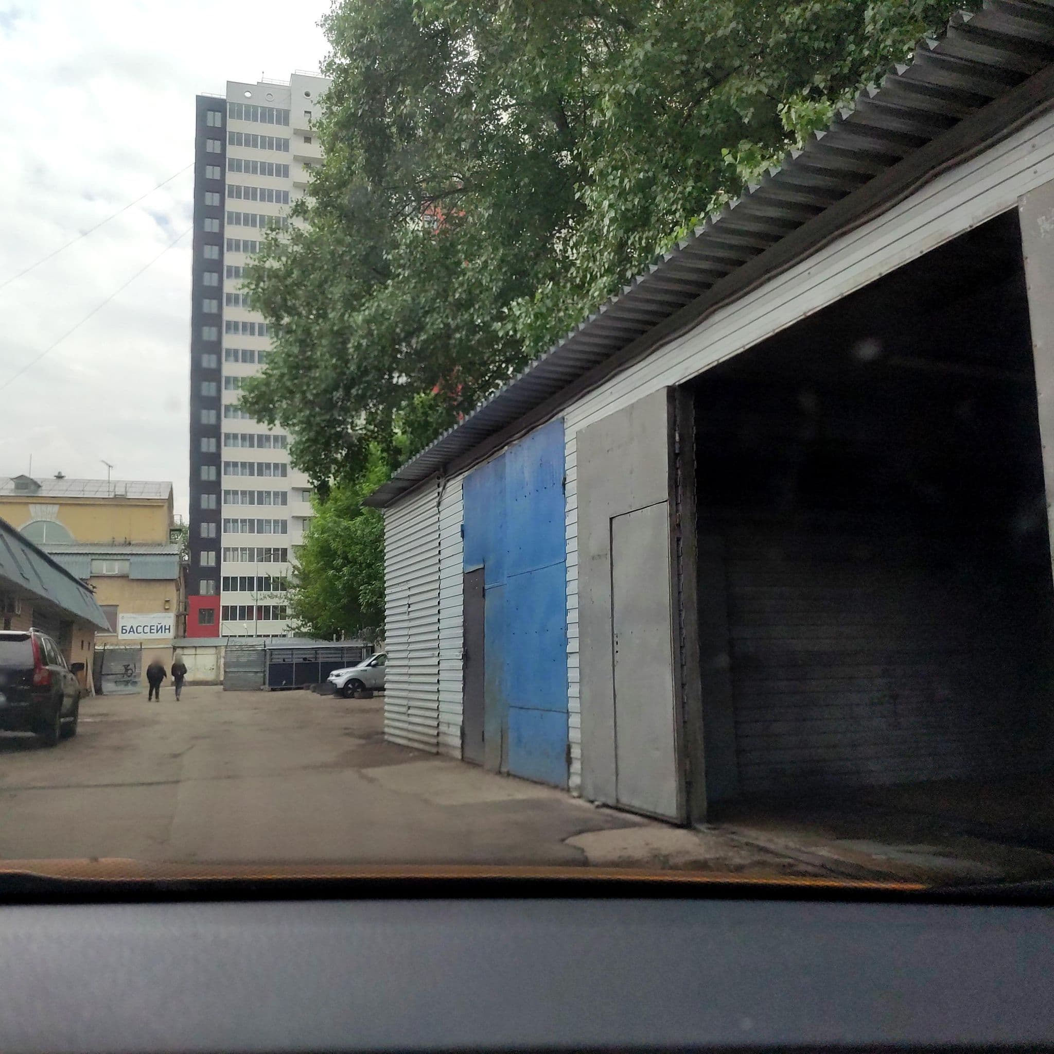 Street view near ПУТИНА, Lefortovo — © phoneuploader (CC BY-SA · Mapillary)