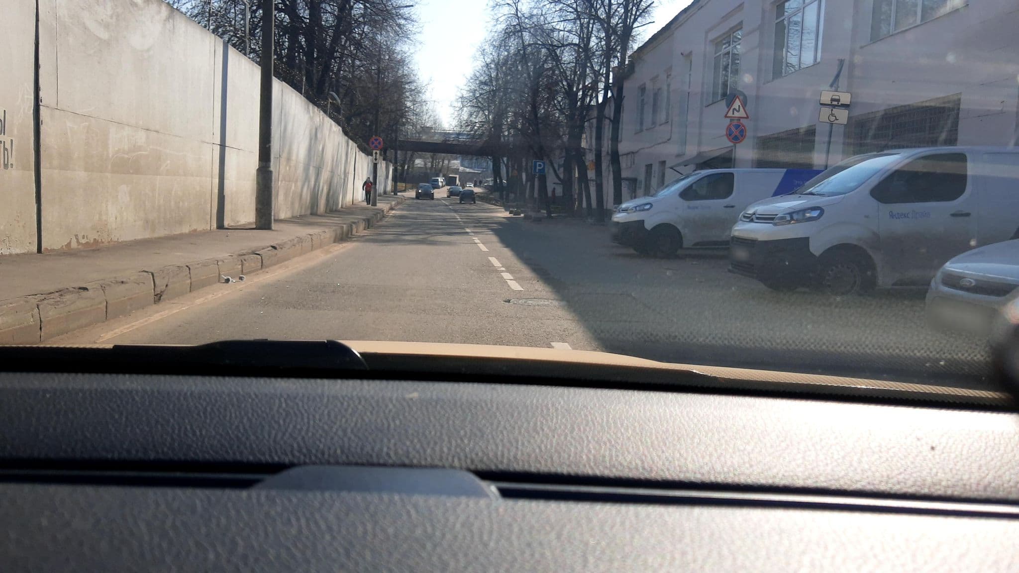 Street view near Хостел "Ромашка", Lefortovo — © phoneuploader (CC BY-SA · Mapillary)