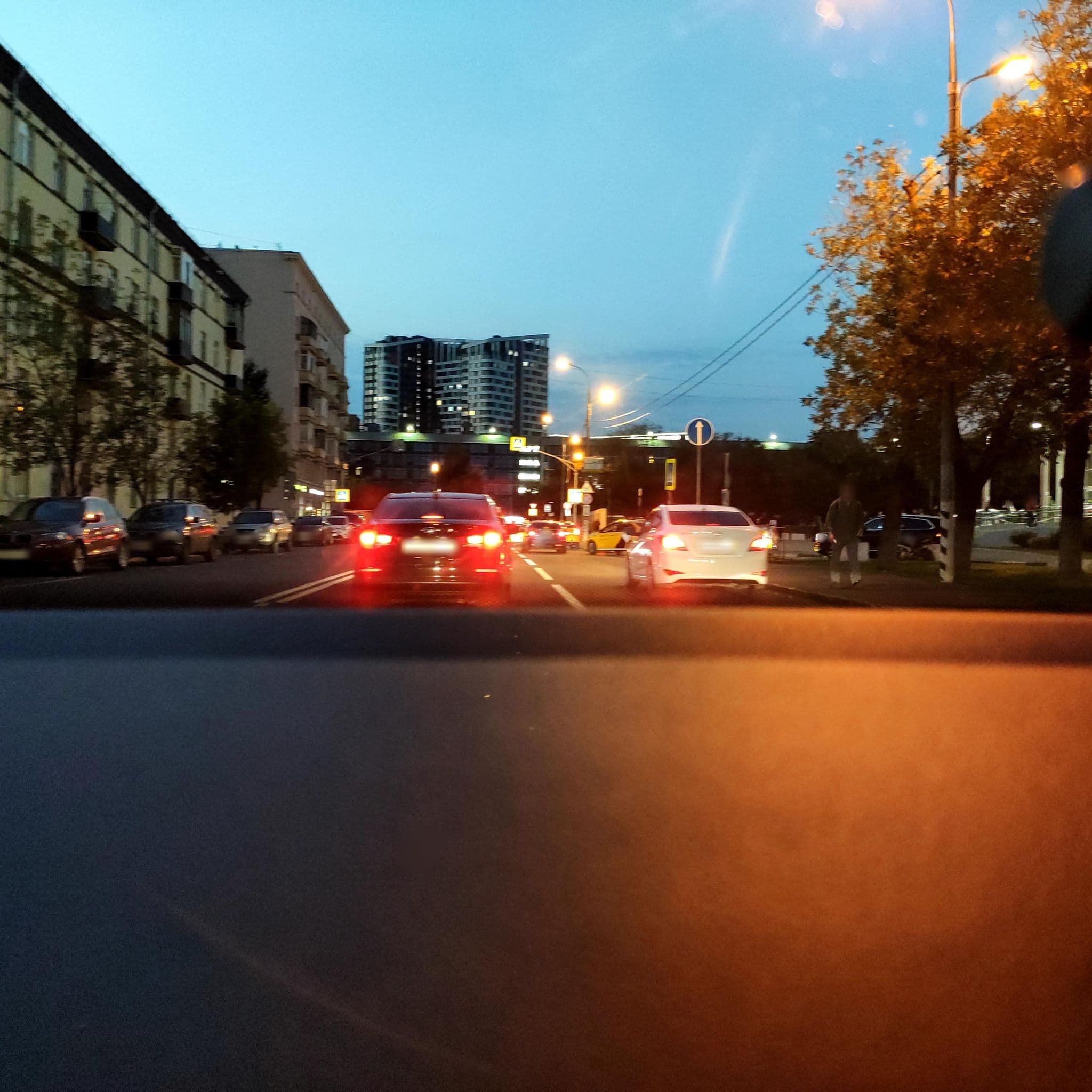 Street view near Отель «Подушкин», Lefortovo — © phoneuploader (CC BY-SA · Mapillary)