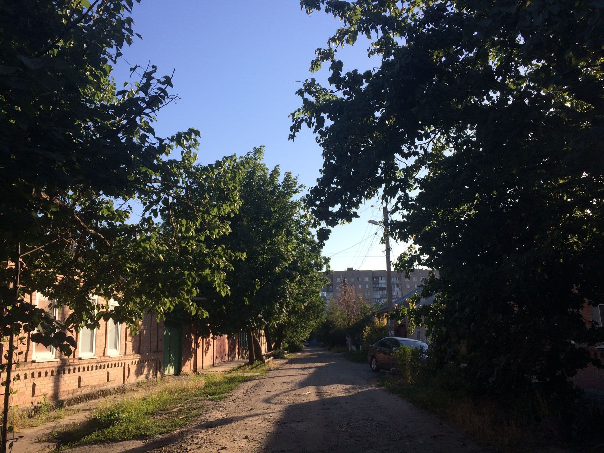 Street view near со-дружество, Rostov-on-Don — © arina (CC BY-SA · Mapillary)