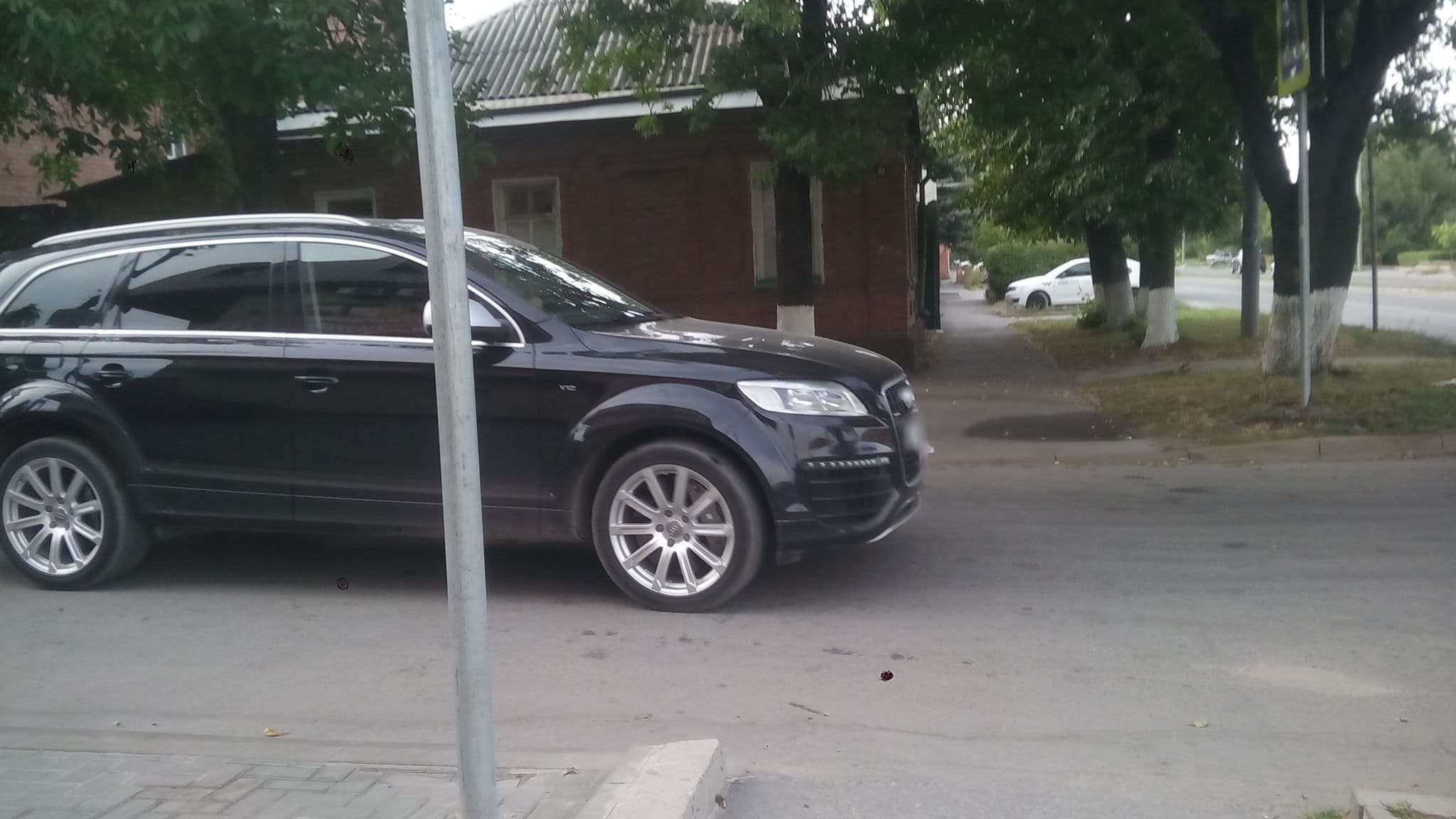 Street view near лабиринт 2, Rostov-on-Don — © pilipenko (CC BY-SA · Mapillary)