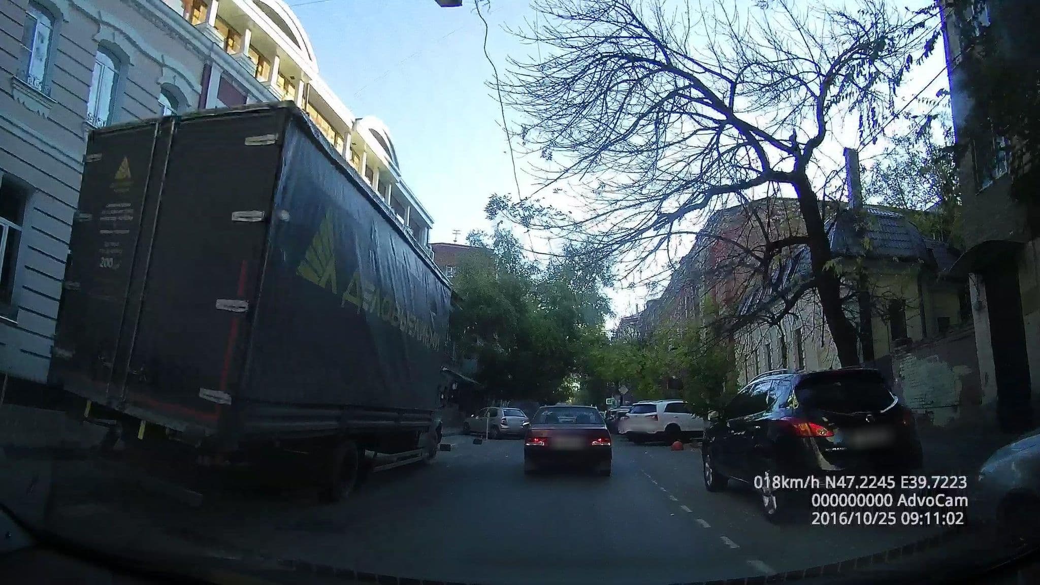 Street view near "Резиденция", Rostov-on-Don — © helenv (CC BY-SA · Mapillary)