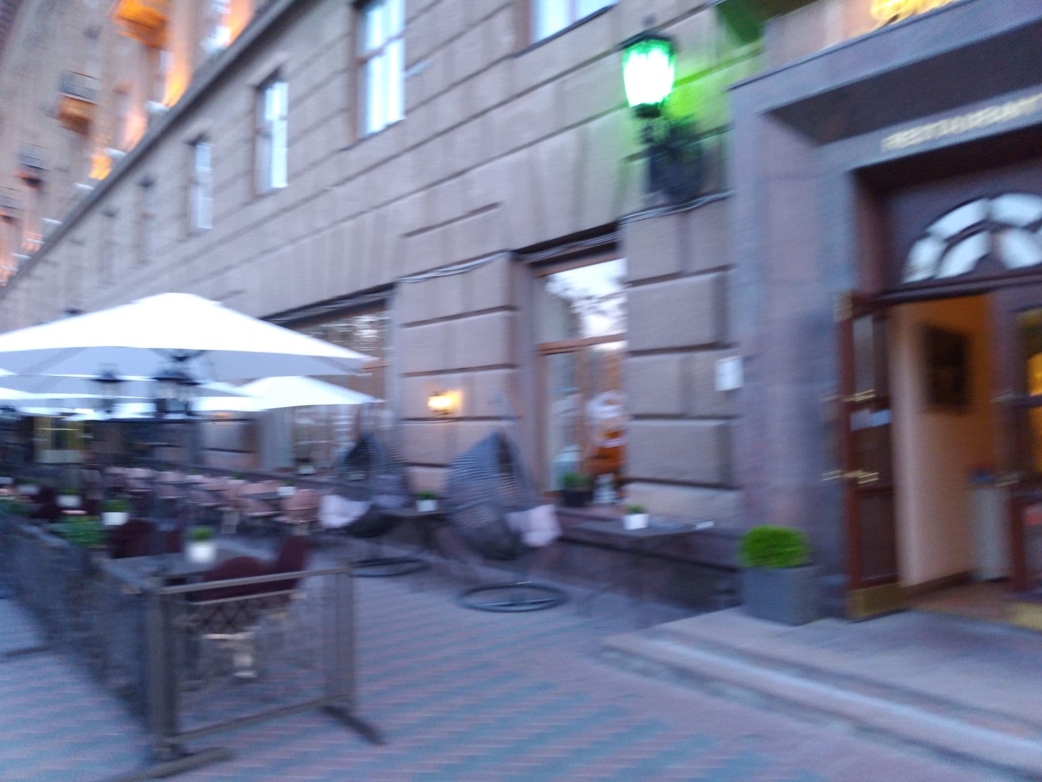 Street view near Hotel Bank, Volgograd — © roman_volsu (CC BY-SA · Mapillary)