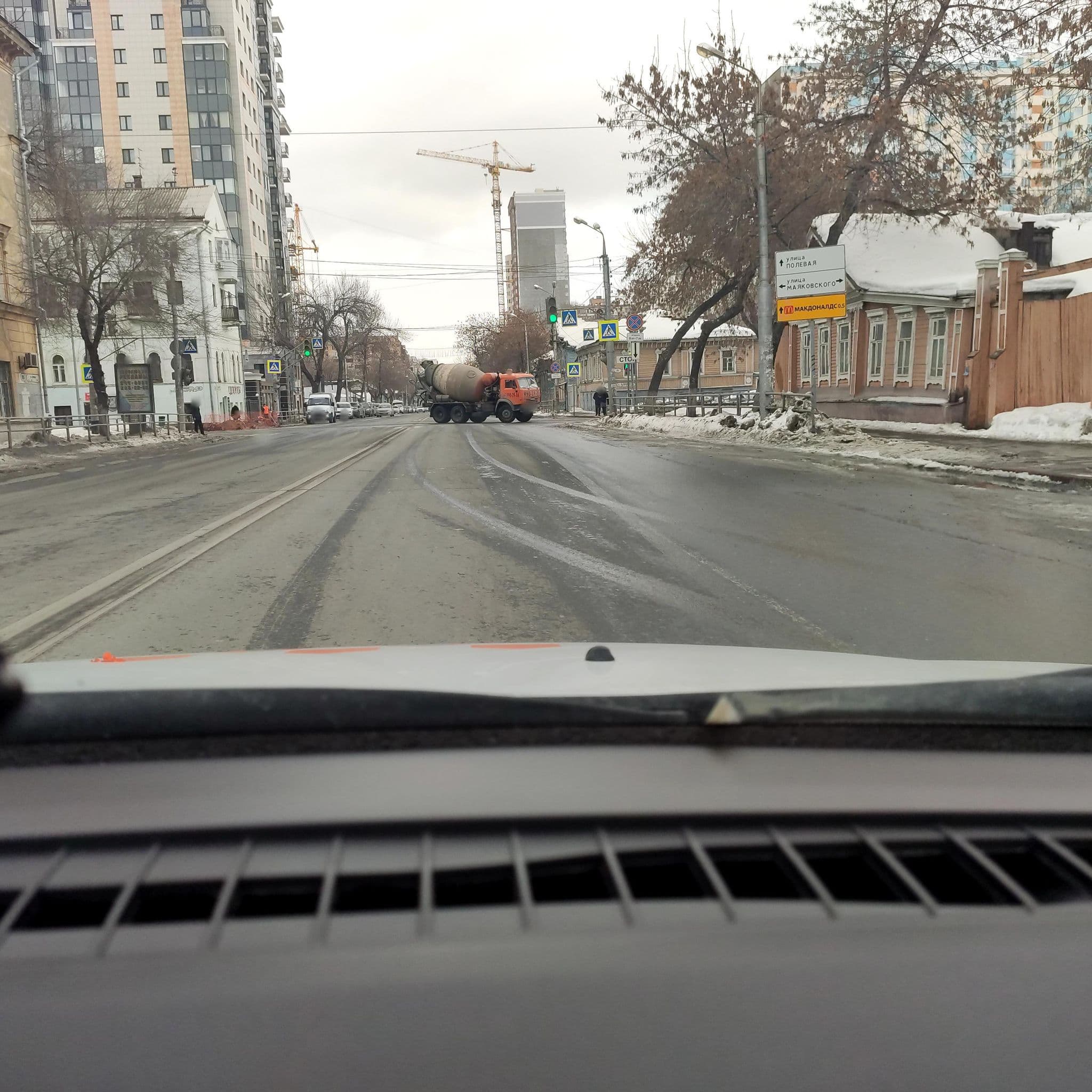 Street view near Lazur Beach Hotel, Samara — © phoneuploader (CC BY-SA · Mapillary)