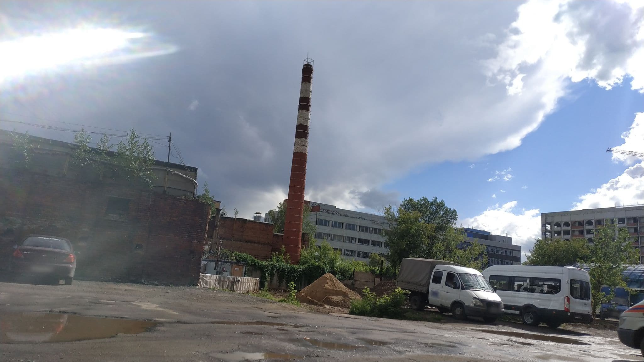 Street view near 4 Сезона, Lefortovo — © trolleway (CC BY-SA · Mapillary)