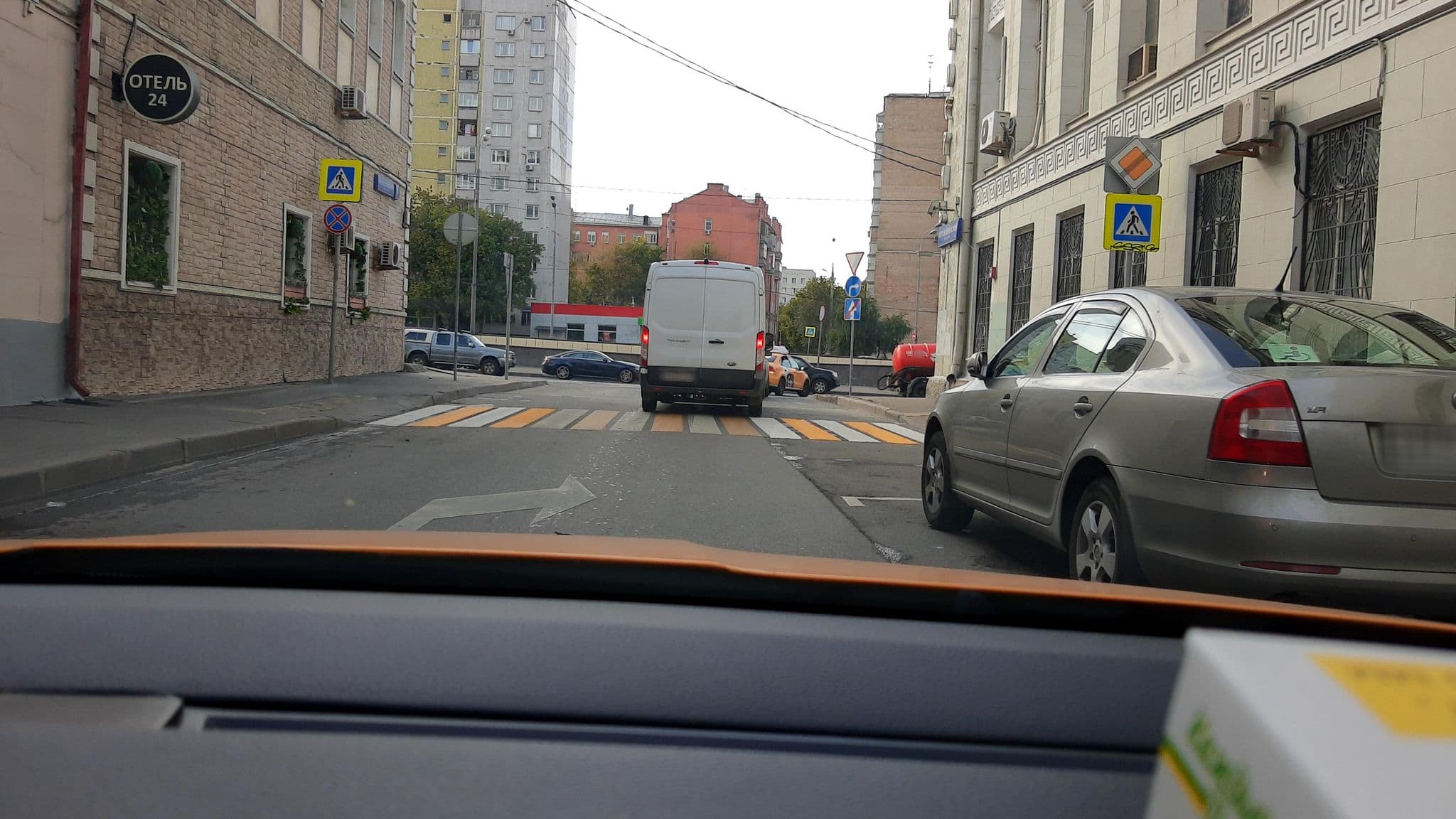 Street view near Мини-отель Роза Ветров, Lefortovo — © phoneuploader (CC BY-SA · Mapillary)