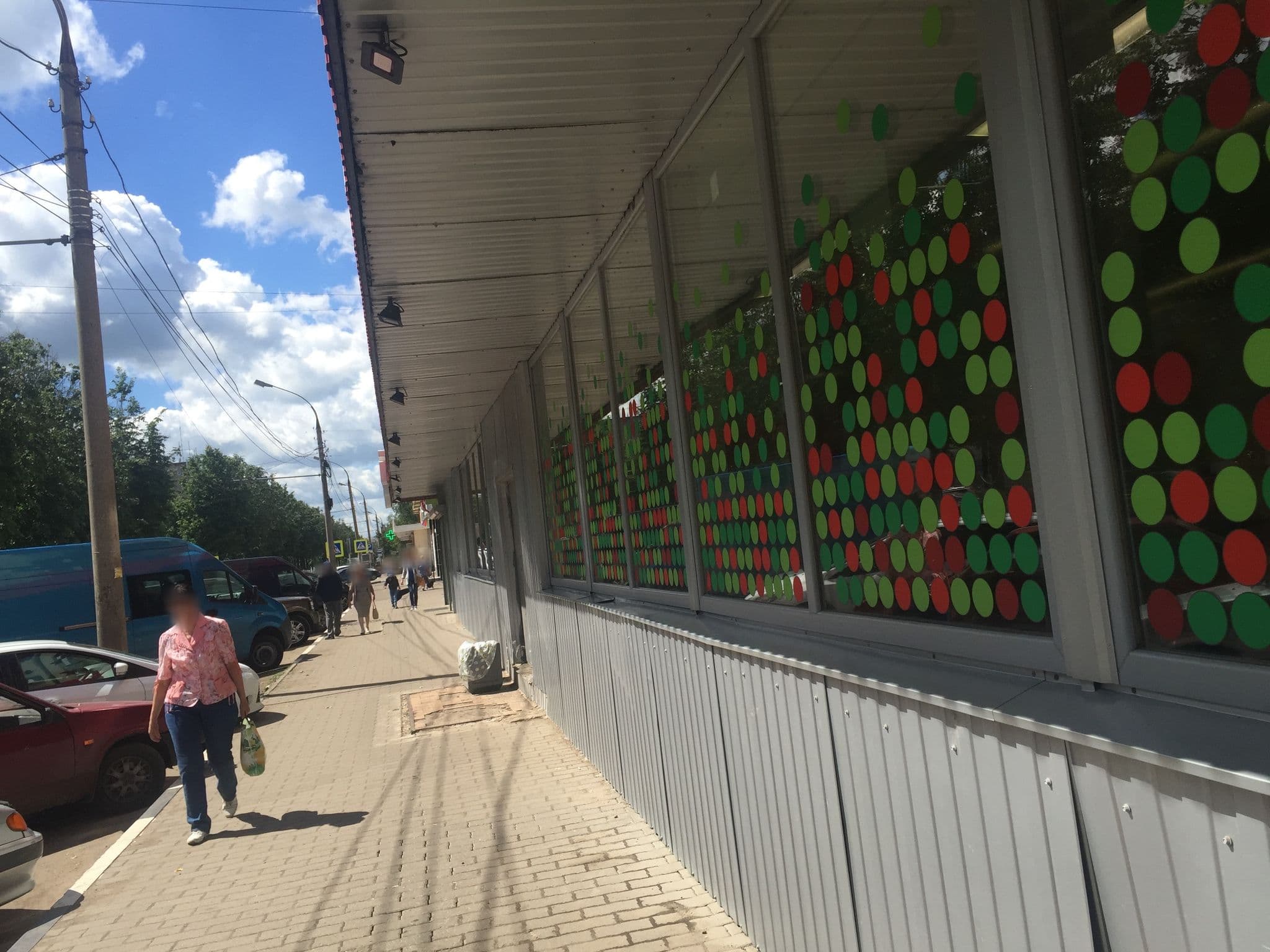 Street view near Kefir Hostel, Yaroslavl — © irinazybkova (CC BY-SA · Mapillary)