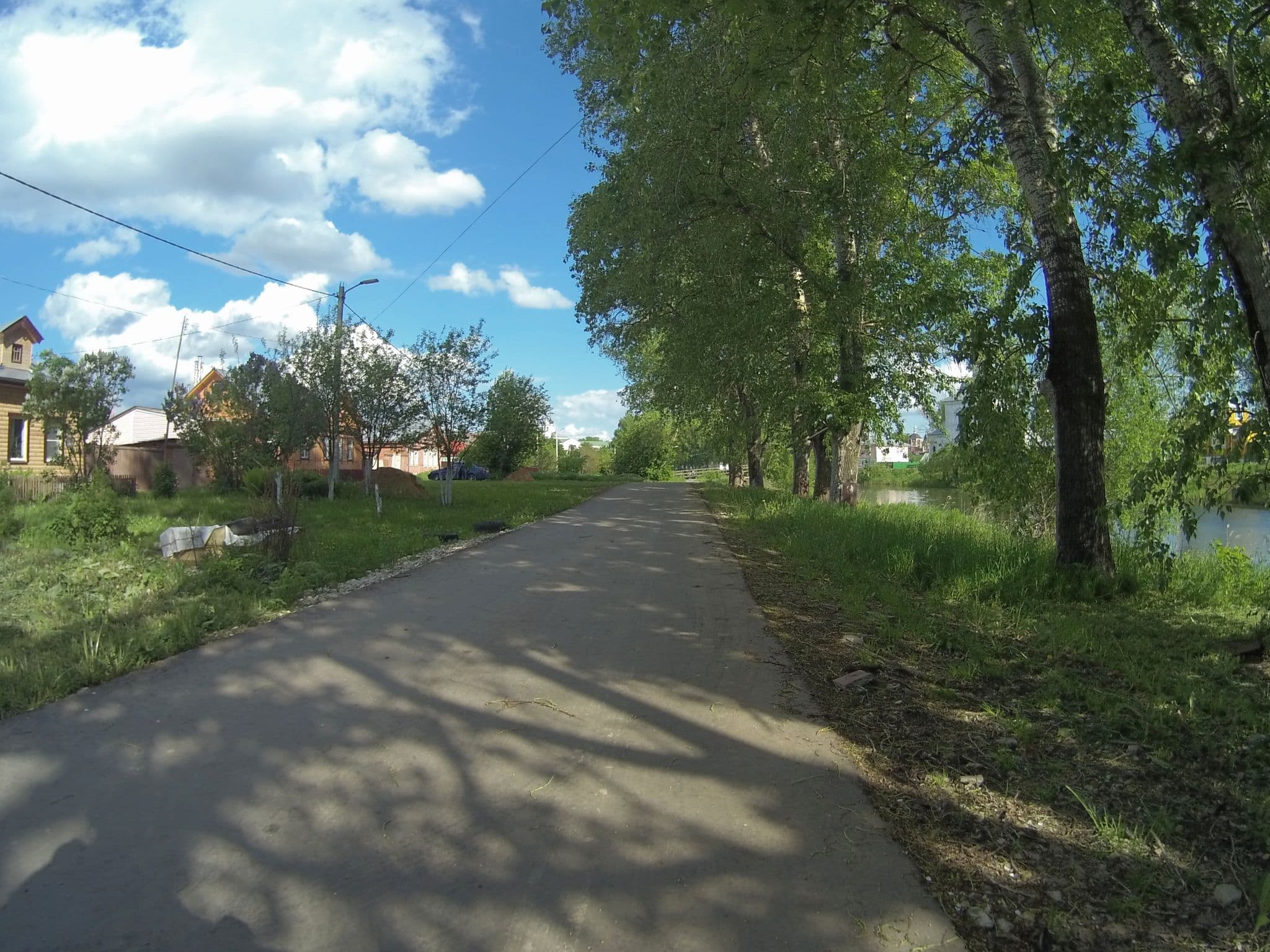 Street view near ул. Набережная, д.22, Suzdal’ — © xmd5a (CC BY-SA · Mapillary)