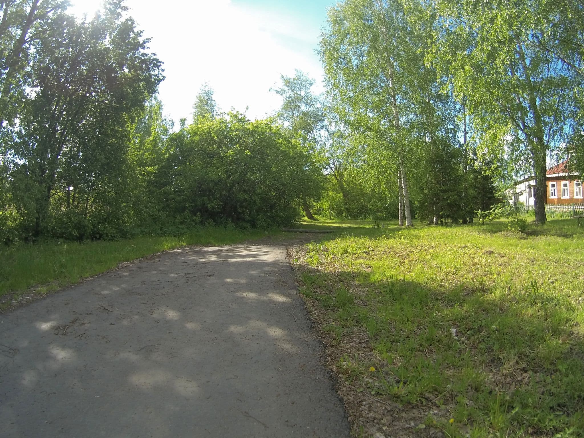 Street view near Godzilas, Suzdal’ — © xmd5a (CC BY-SA · Mapillary)