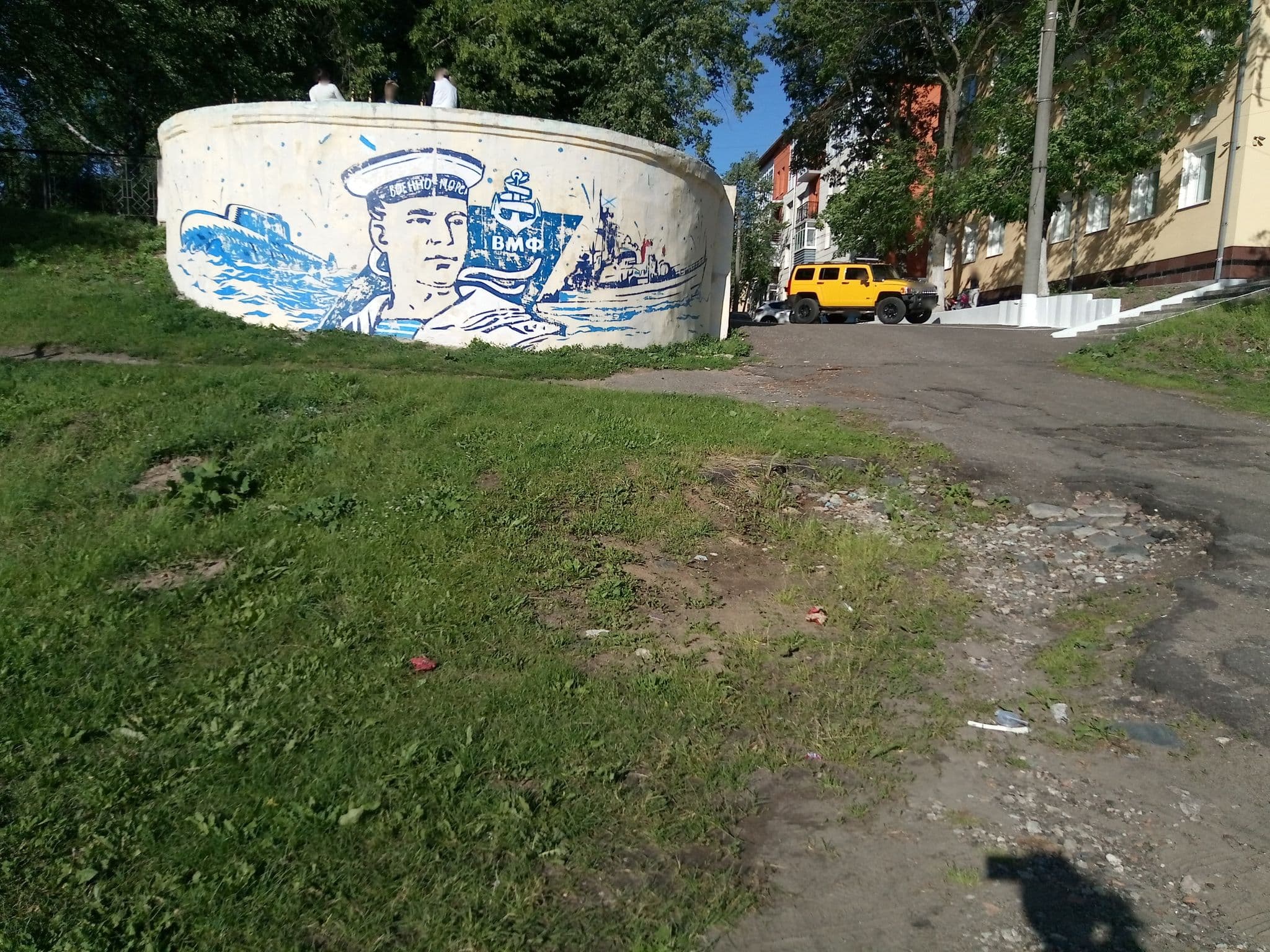 Street view near Гостиный дворик, Yaroslavl — © evgeshayar (CC BY-SA · Mapillary)