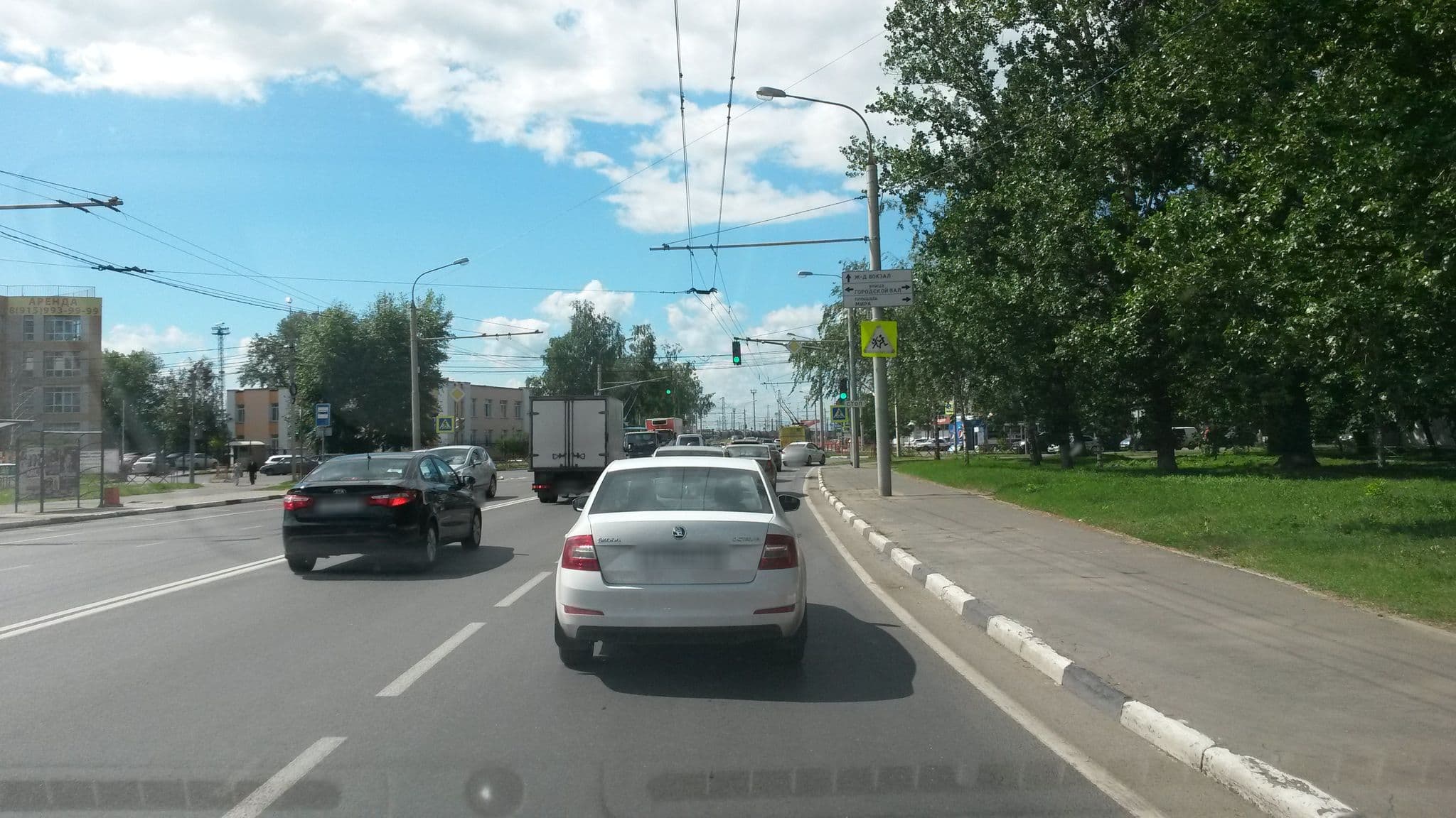 Street view near Которосль, Yaroslavl — © vikdd (CC BY-SA · Mapillary)