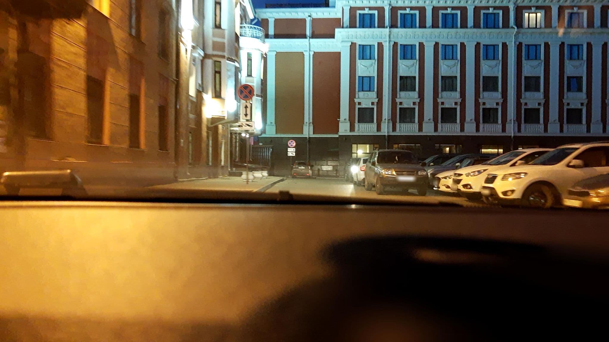 Street view near Sheraton Lounge, Nizhniy Novgorod — © phoneuploader (CC BY-SA · Mapillary)