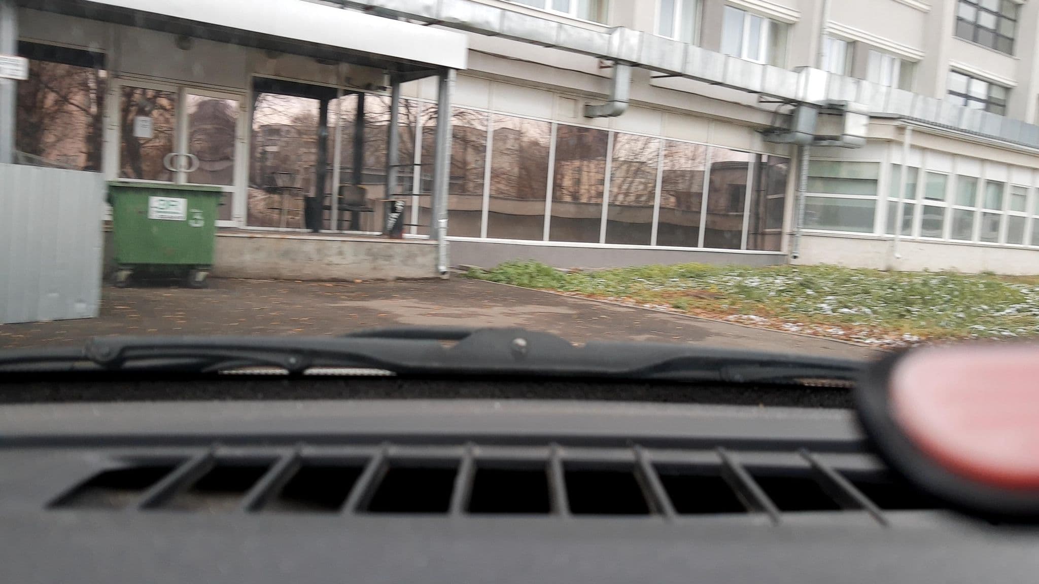 Street view near AZIMUT Hotel Nizhny Novgorod, Nizhniy Novgorod — © phoneuploader (CC BY-SA · Mapillary)