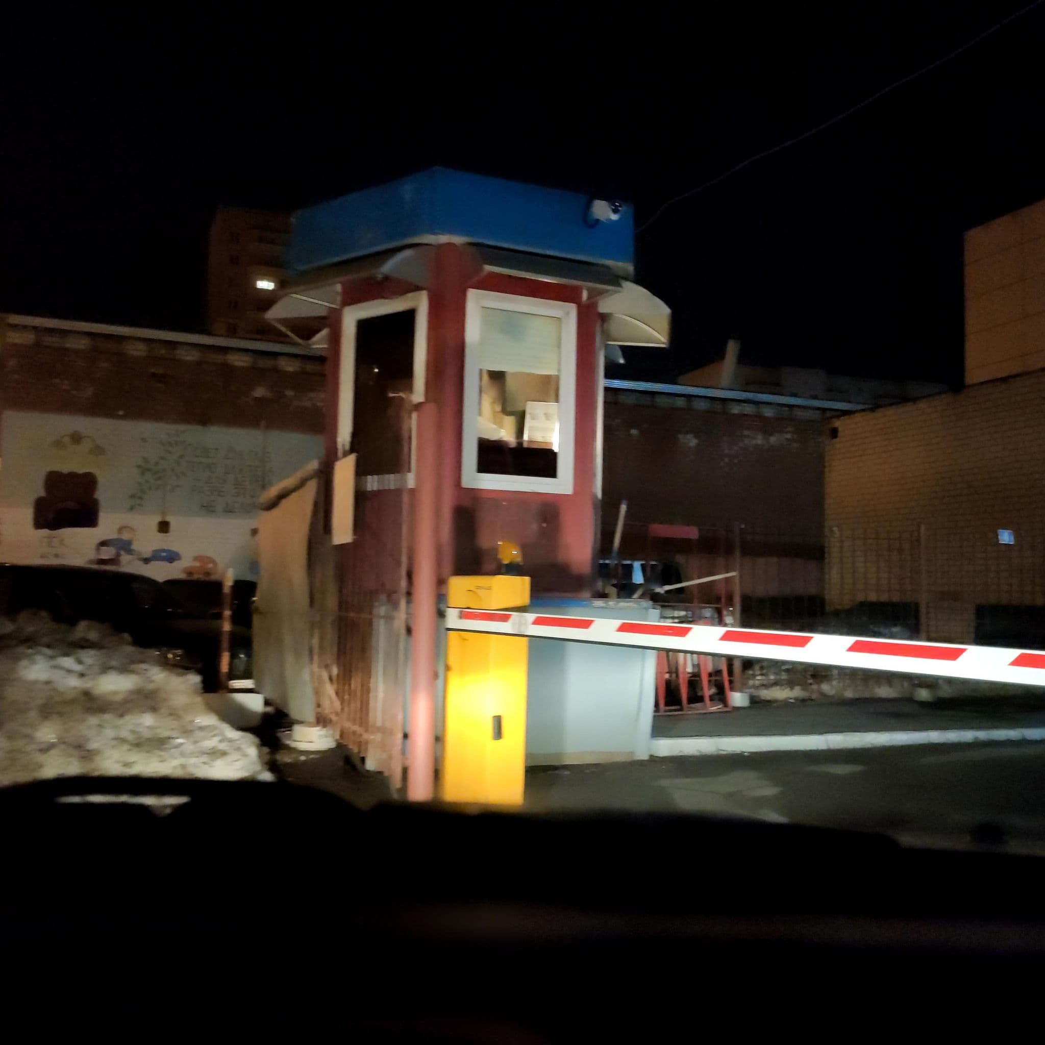 Street view near Венеция, Perm — © phoneuploader (CC BY-SA · Mapillary)