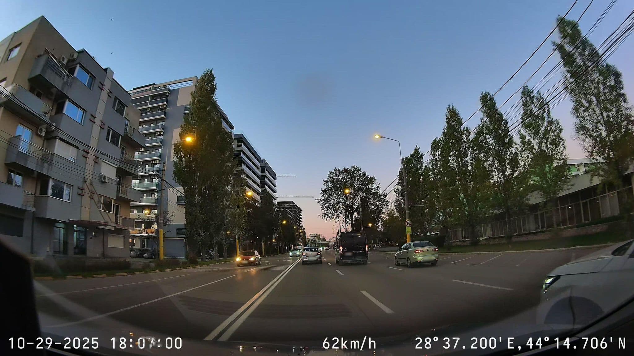Street view near Bloc Pinguin, Palazu Mare