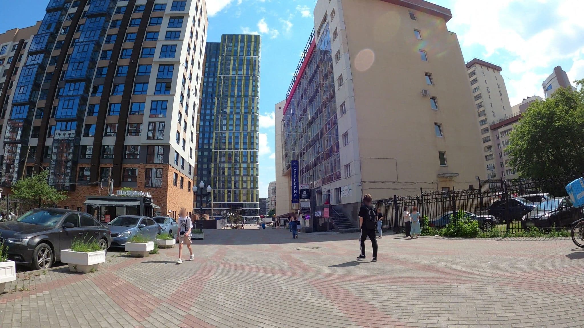 Street view near GoodHost, Yekaterinburg — © trolleway (CC BY-SA · Mapillary)