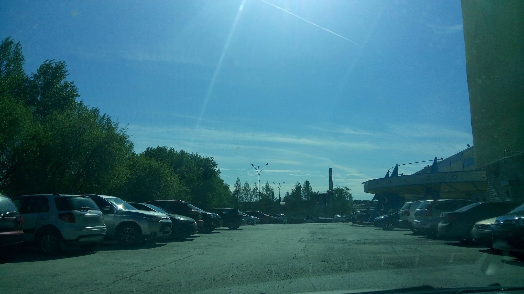 Street view near Гостиница Луна, Yekaterinburg — © rodionoff (CC BY-SA · Mapillary)