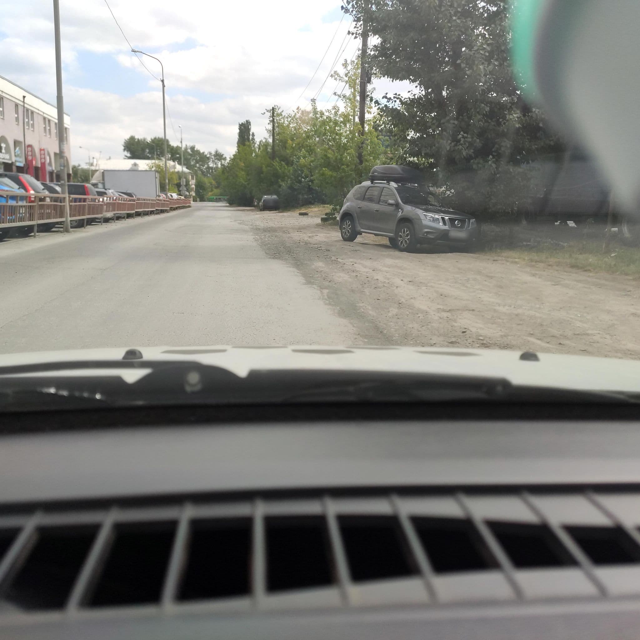 Street view near 4 Friends Hostel/Для Друзей, Yekaterinburg — © phoneuploader (CC BY-SA · Mapillary)
