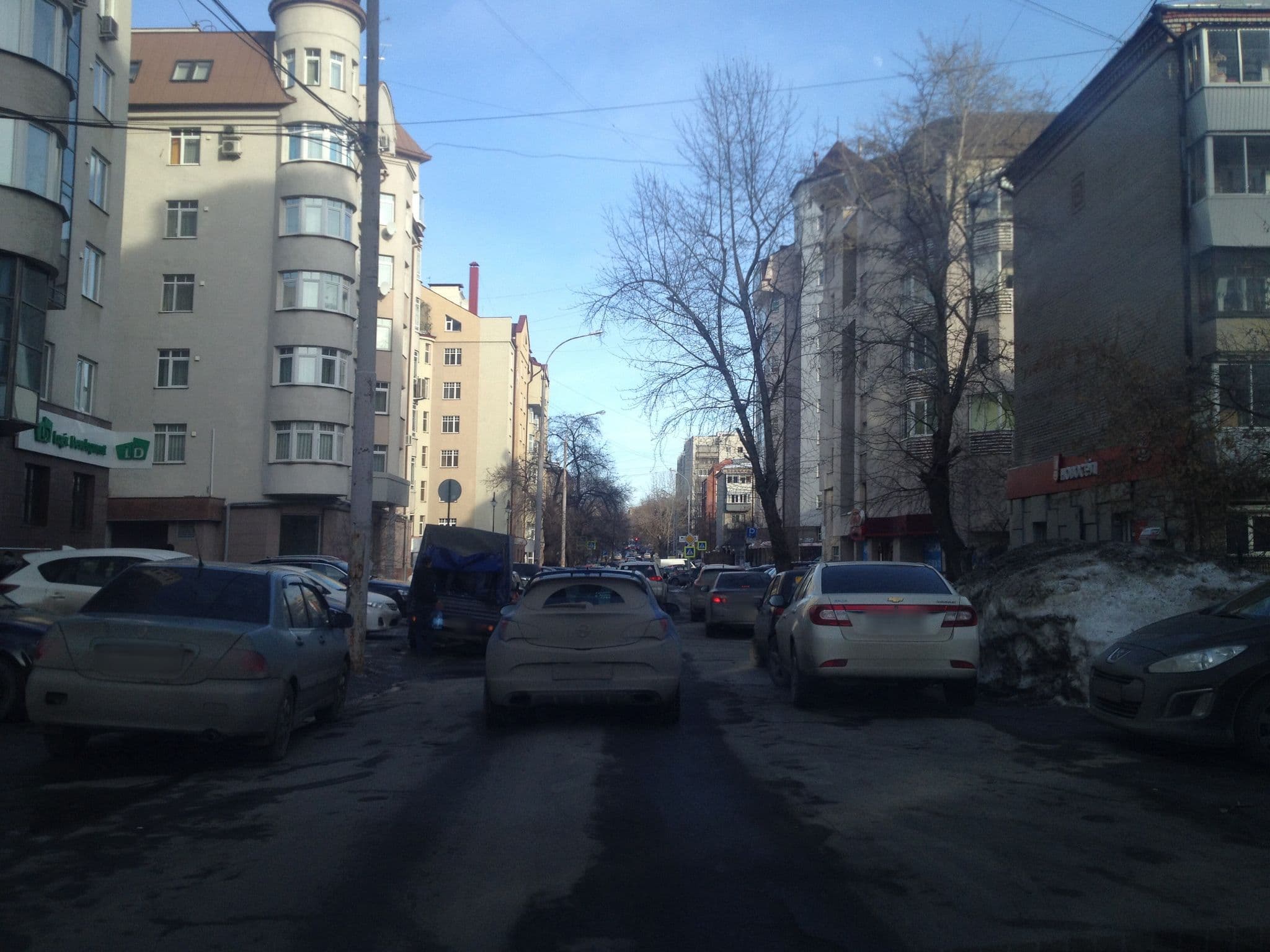 Street view near Arthotel Milo, Yekaterinburg — © romana (CC BY-SA · Mapillary)