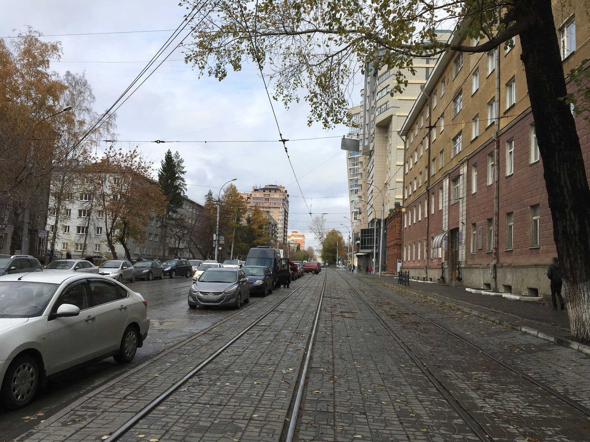 Street view near Novosibirsk Marriott Hotel, Novosibirsk — © afonin (CC BY-SA · Mapillary)