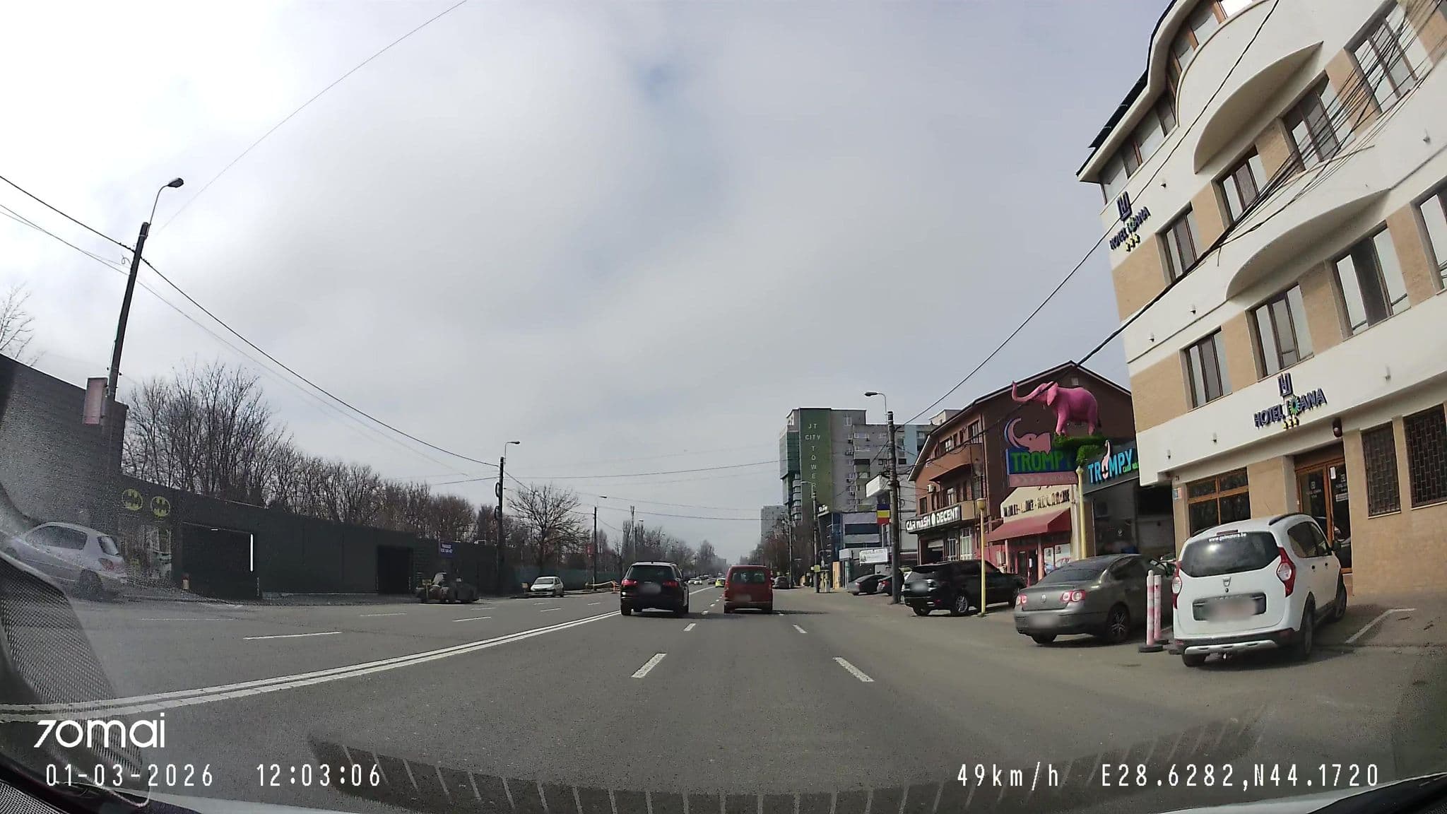 Street view near Hotel Ioana, Constanţa — © andreicaprarr (CC BY-SA · Mapillary)