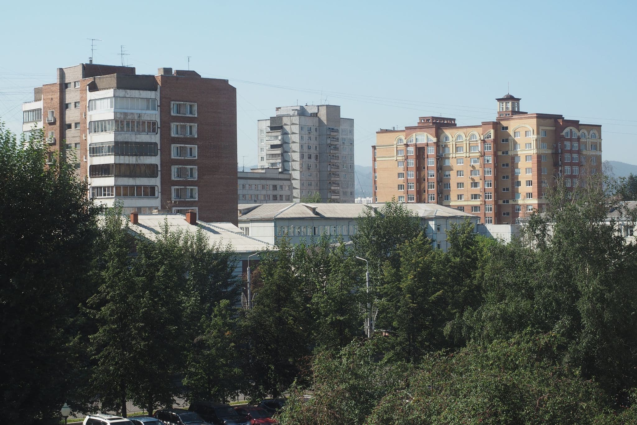 Street view near Октябрьская, Krasnoyarsk — © trolleway (CC BY-SA · Mapillary)