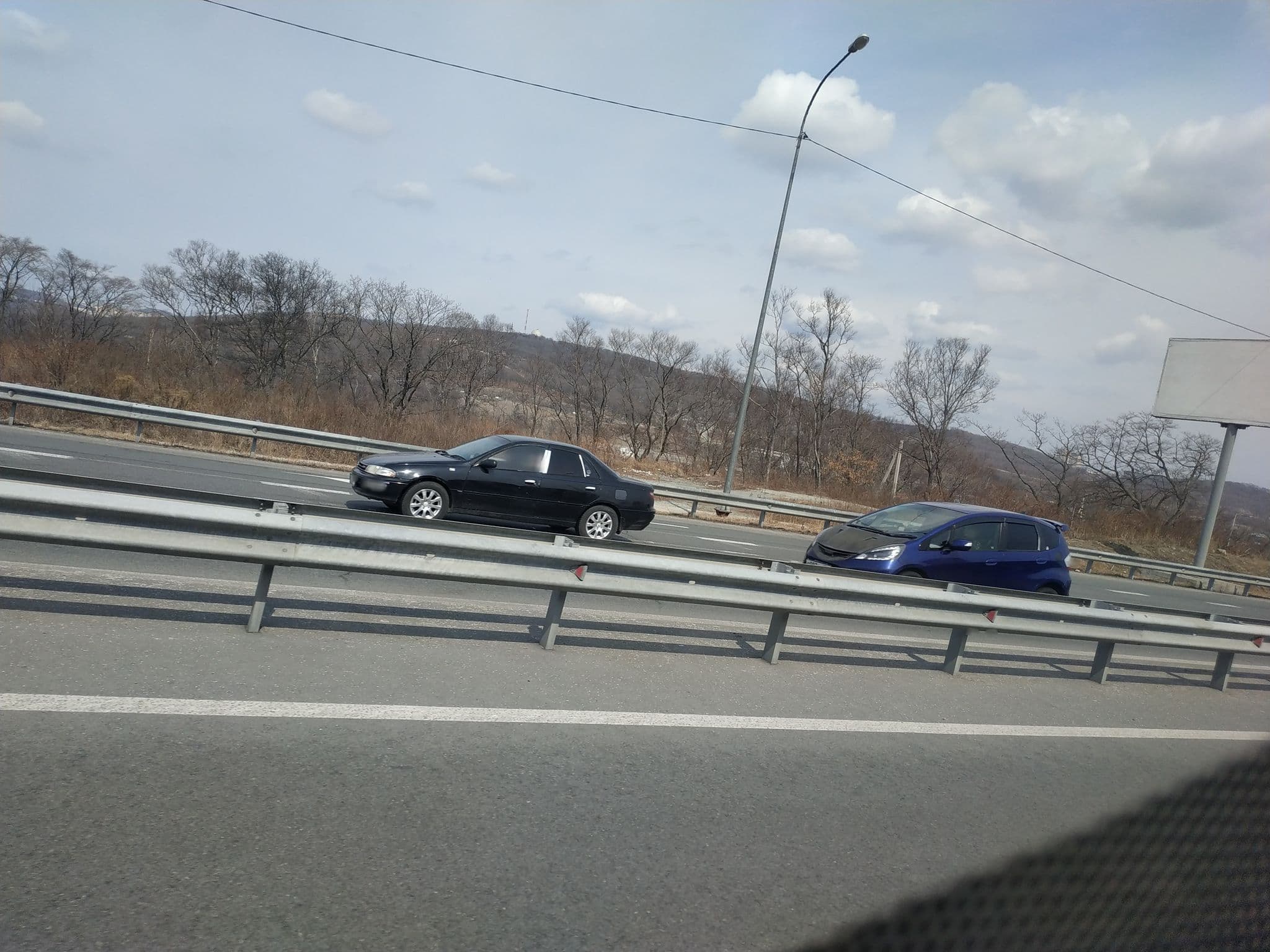 Street view near Общежитие N2 СК-Мост, Vladivostok — © trolleway (CC BY-SA · Mapillary)