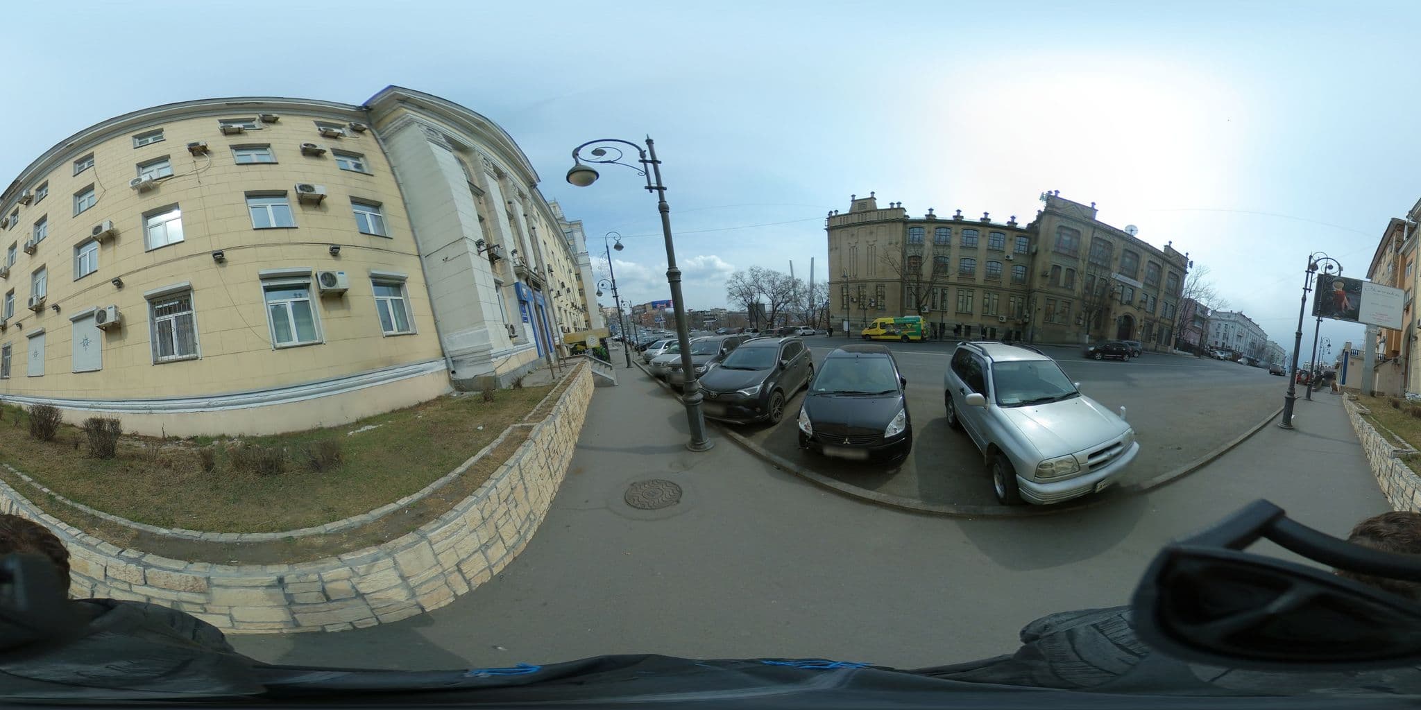 Street view near Ренессанс, Vladivostok — © trolleway (CC BY-SA · Mapillary)