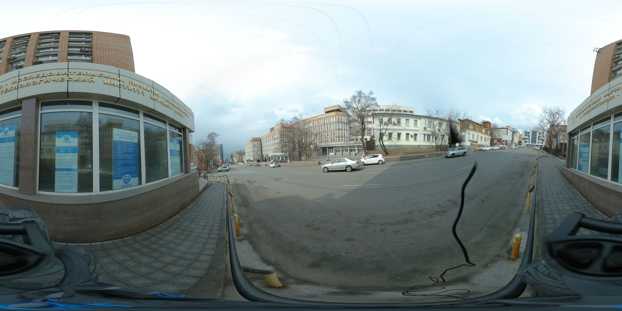 Street view near Sunrise Apartments, Vladivostok — © trolleway (CC BY-SA · Mapillary)